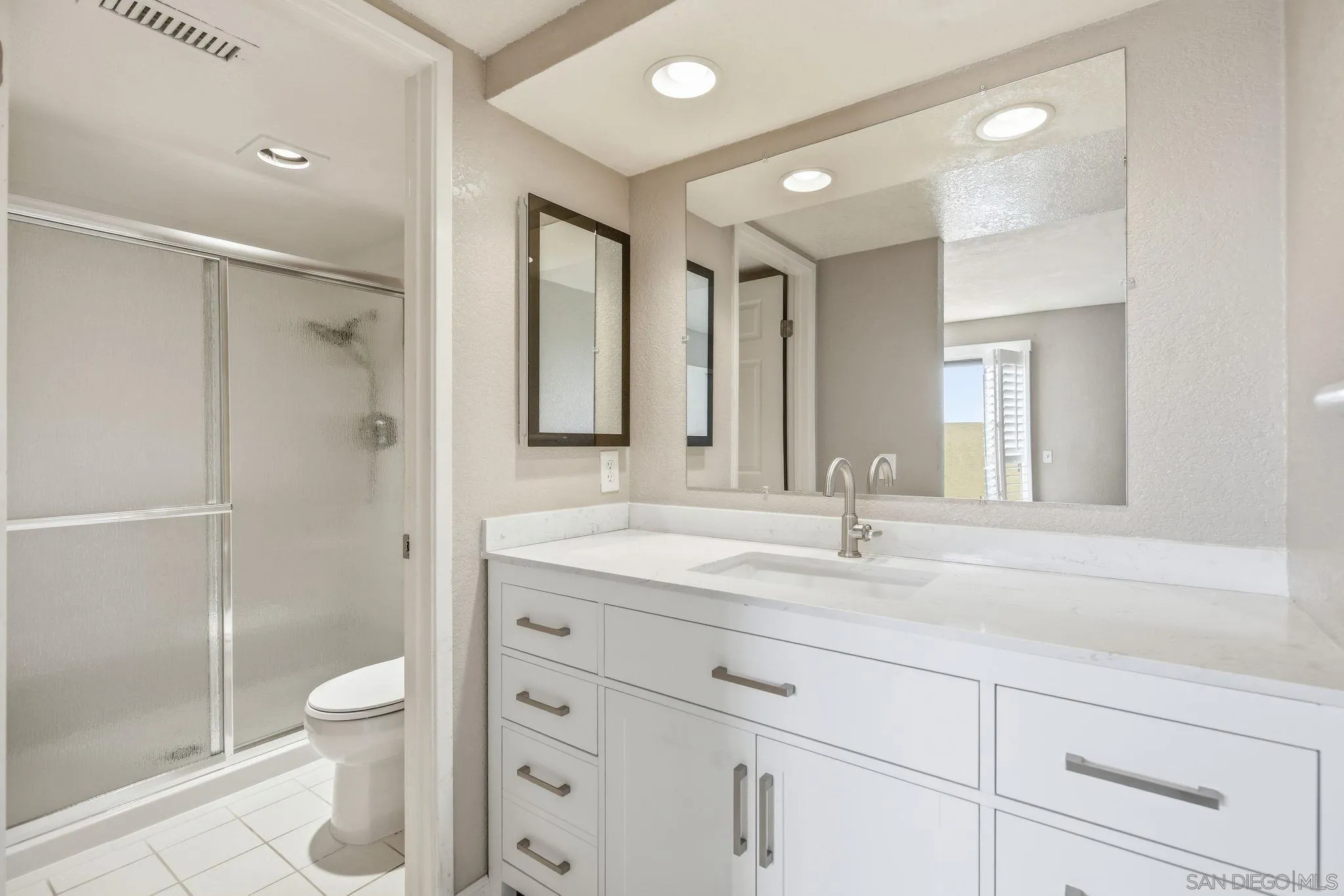 Photo #32: 260019233 Listing: Photo #32