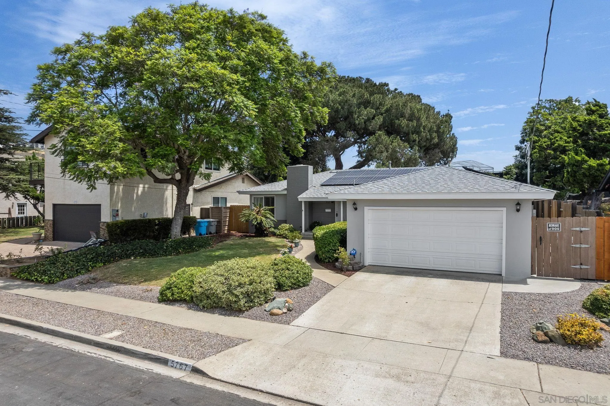 https://cdn.realtyfeed.com/cdn/127/260019235/d64672ea3d938a6c8c2c536ba1360bf0.webp