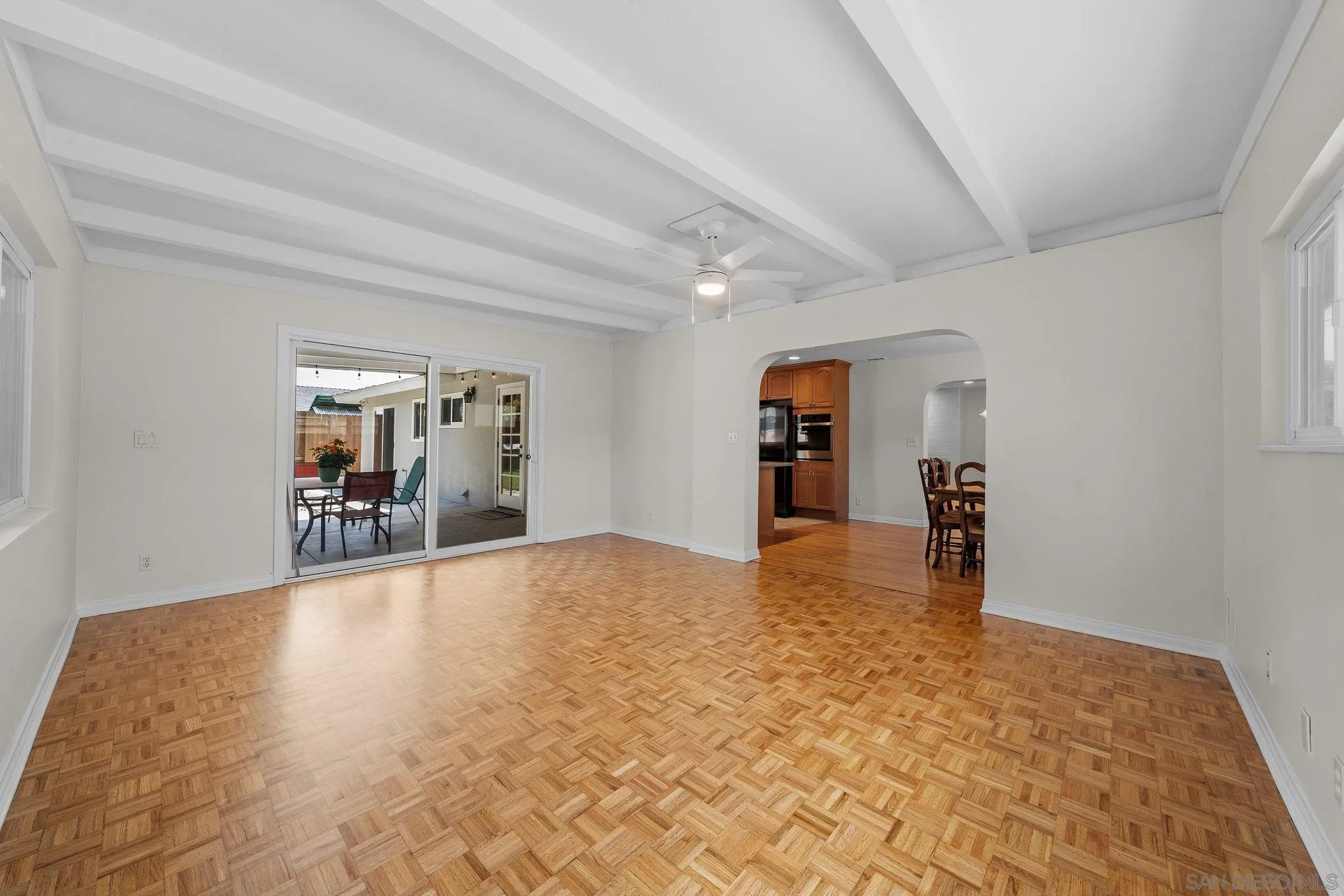 https://cdn.realtyfeed.com/cdn/127/260019235/d891a819d312aac6ce47ac60e1de4043.webp
