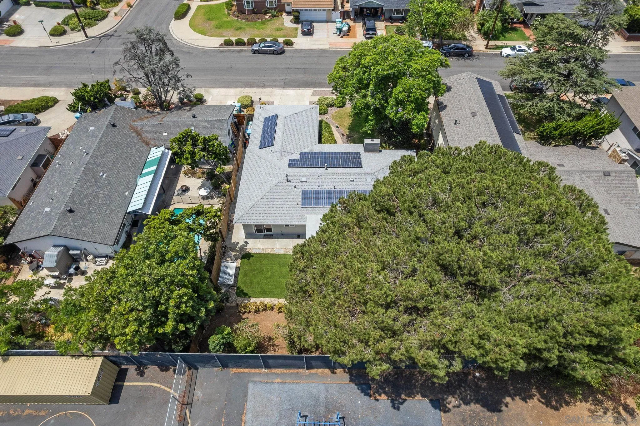 https://cdn.realtyfeed.com/cdn/127/260019235/ef09f45b68001dfb61cefc7a59beacfd.webp