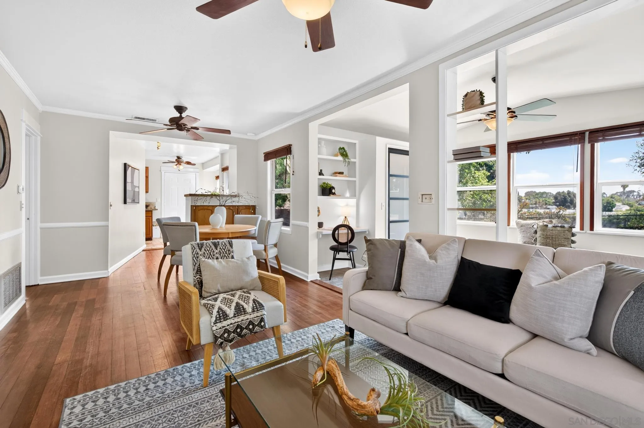 https://cdn.realtyfeed.com/cdn/127/260019236/746c6fa18e8c8e6a3f27945370220d69.webp