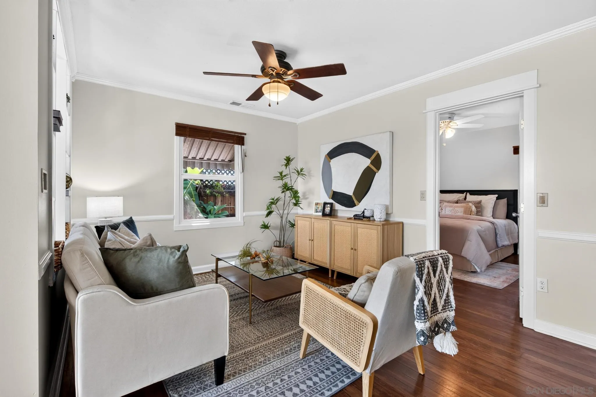 https://cdn.realtyfeed.com/cdn/127/260019236/7c44609a6640197359271936f342c1f5.webp