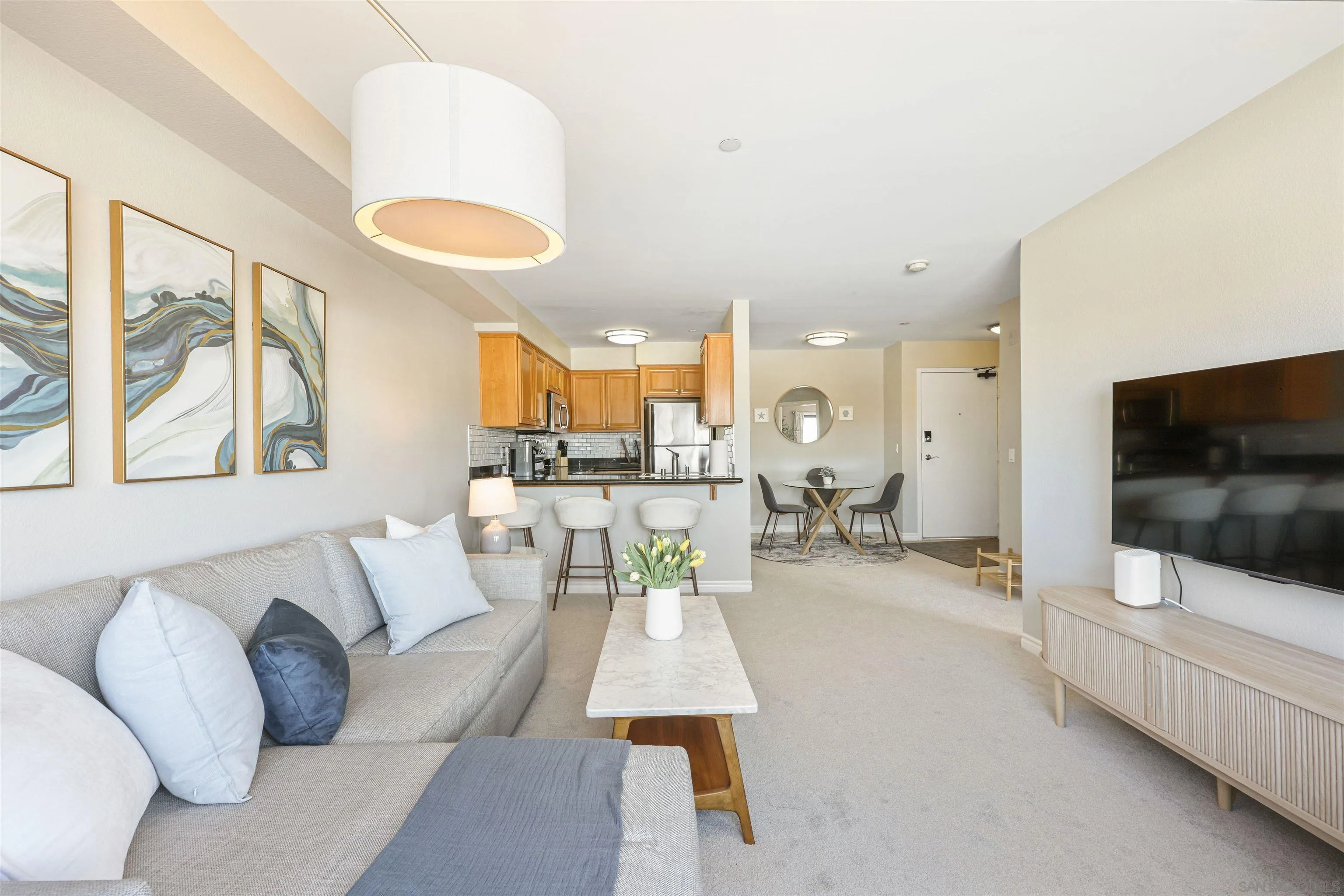 Photo #3: 260019238 Listing: Photo #3