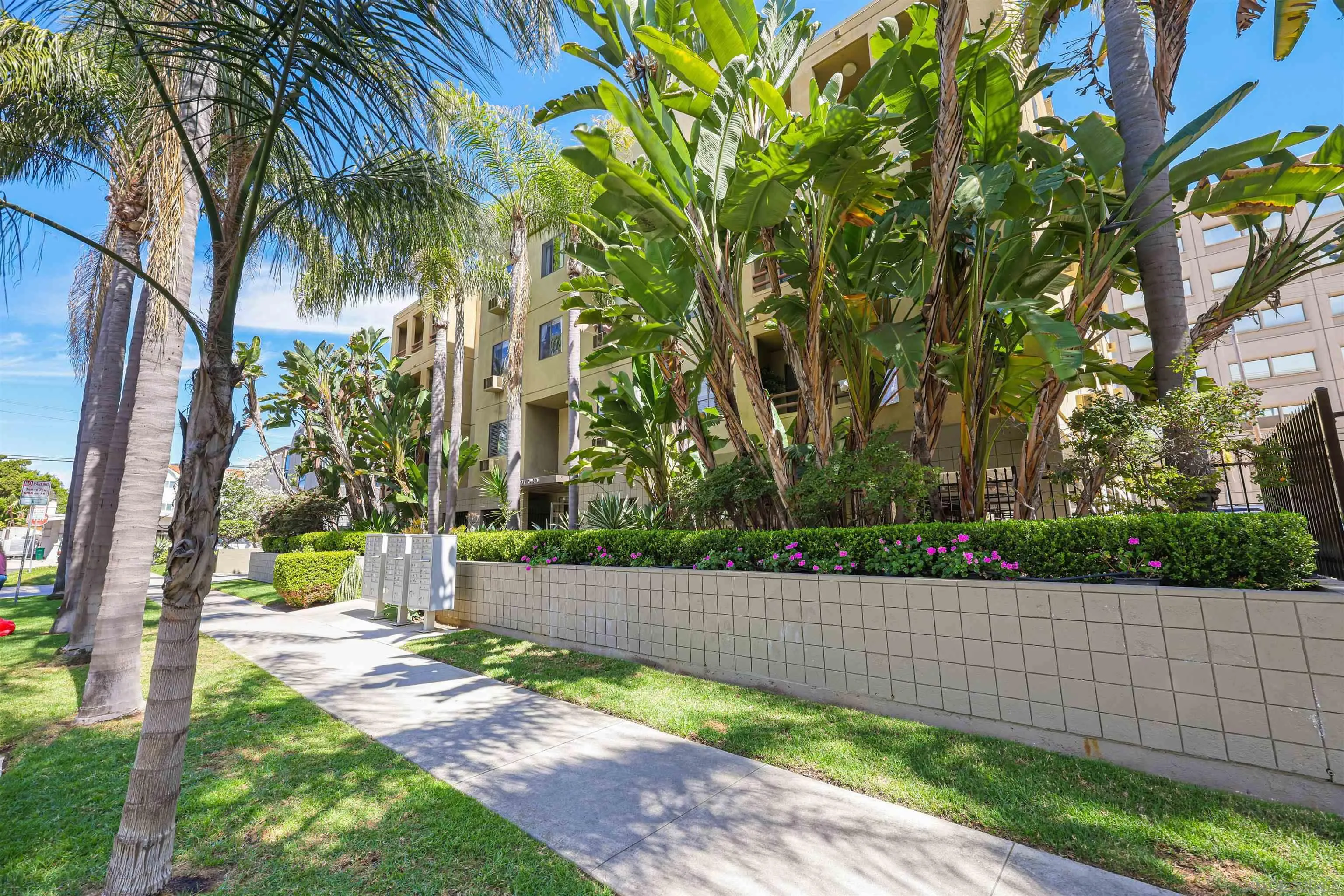 Photo #21: 260019238 Listing: Photo #21