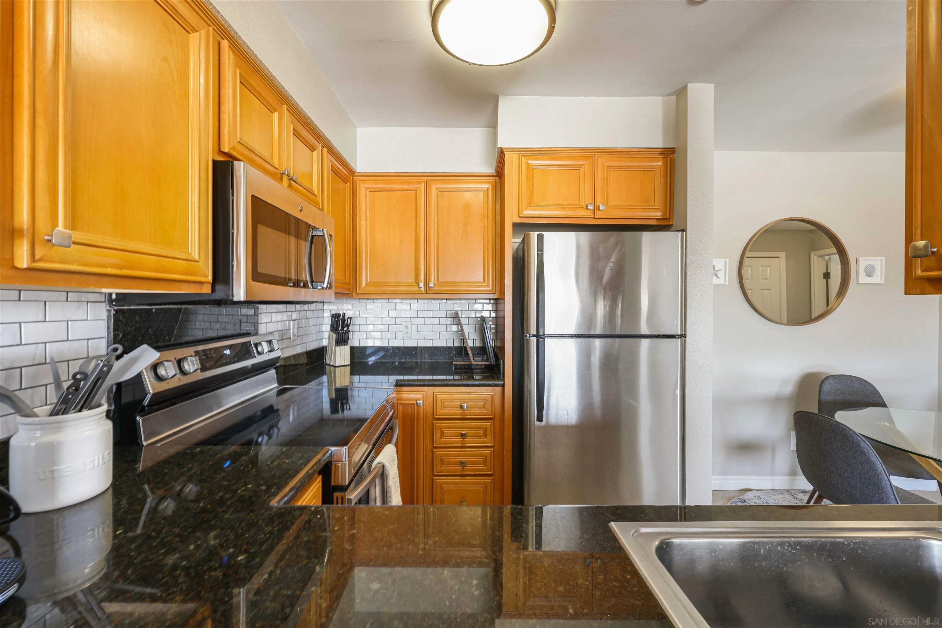 Photo #10: 260019238 Listing: Photo #10