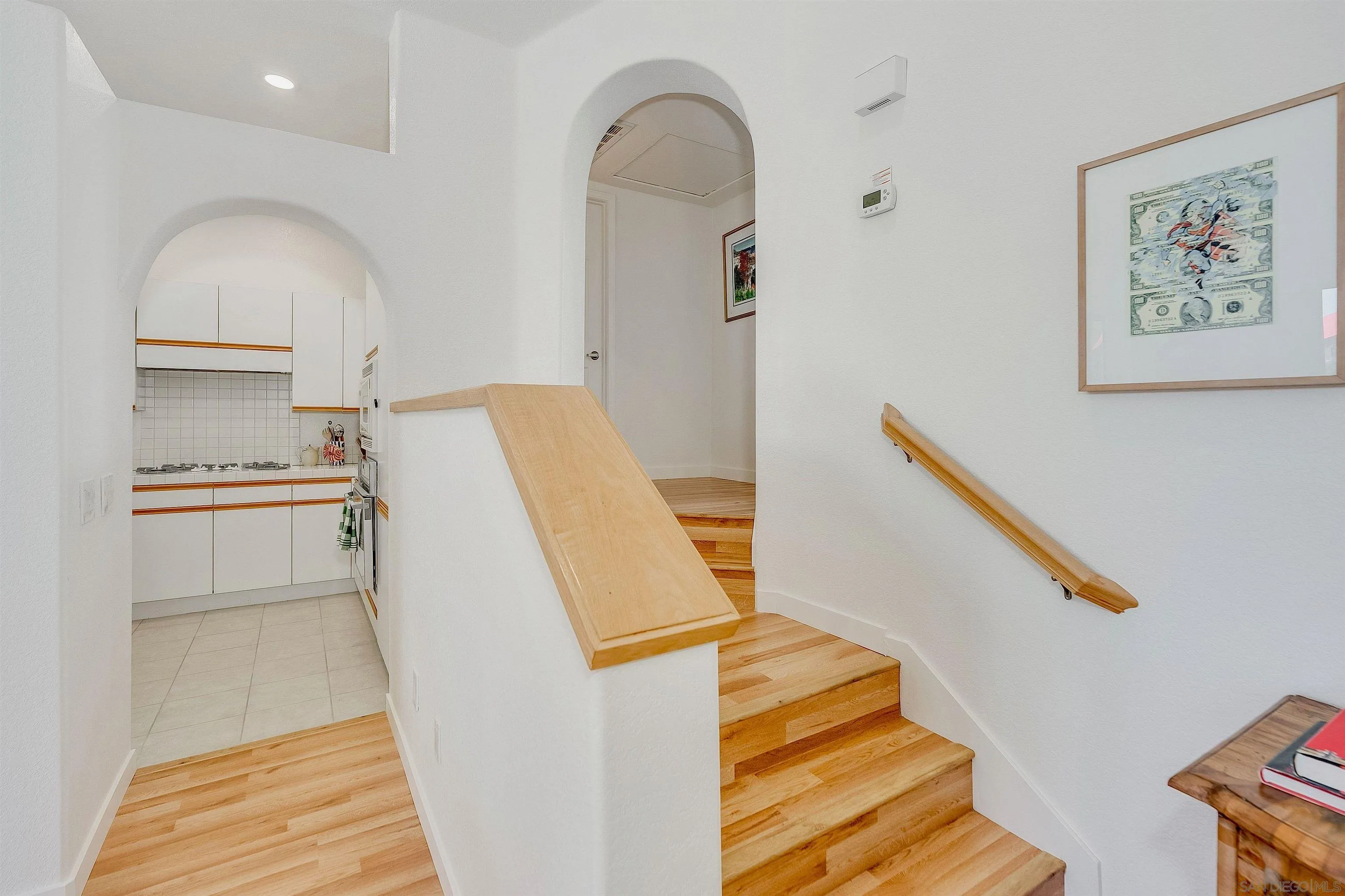 Photo #11: 260019239 Listing: Photo #11