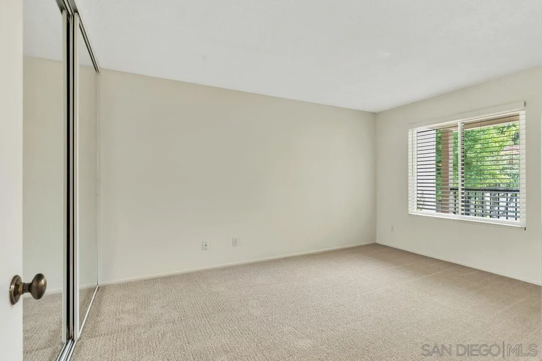 Photo #11: 260019240 Listing: Photo #11