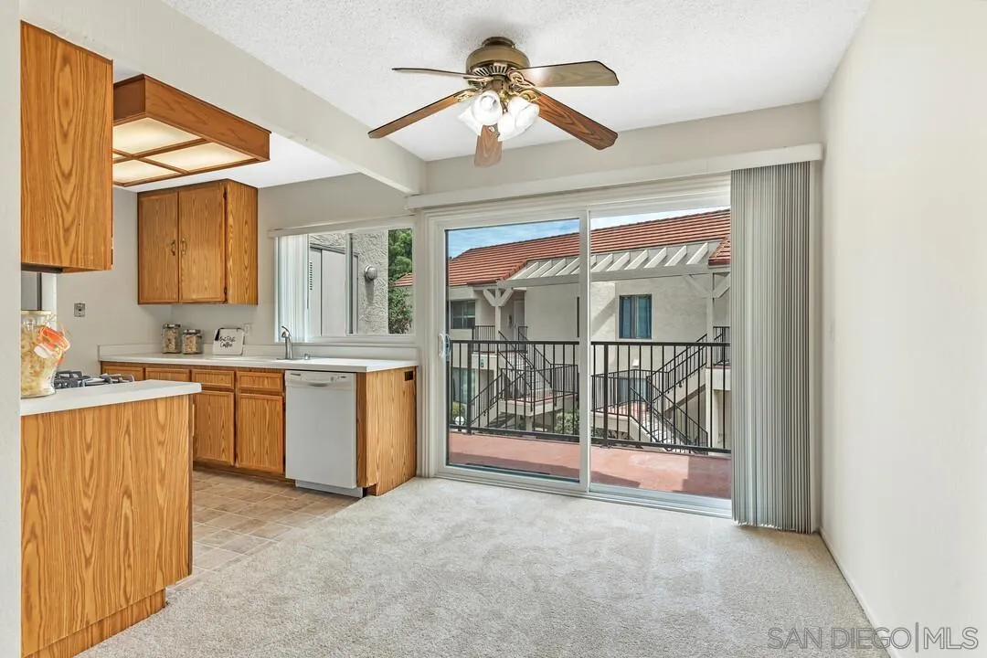 Photo #12: 260019240 Listing: Photo #12