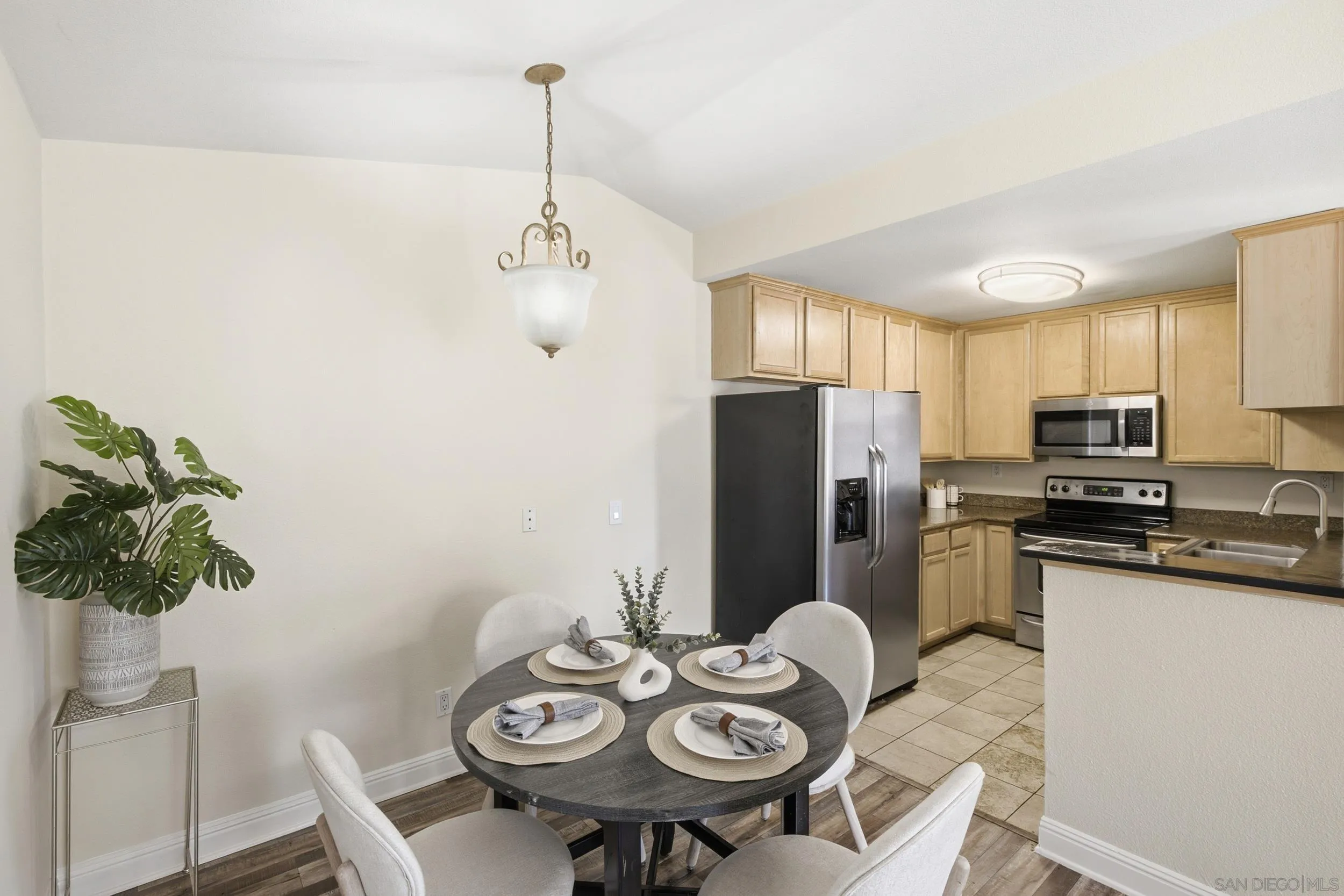 Photo #11: 260019241 Listing: Photo #11