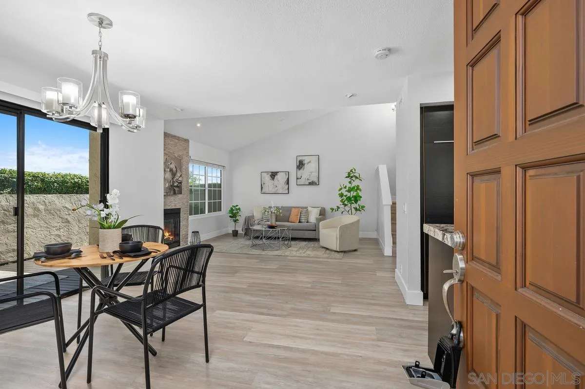 Photo #8: 260019242 Listing: Photo #8