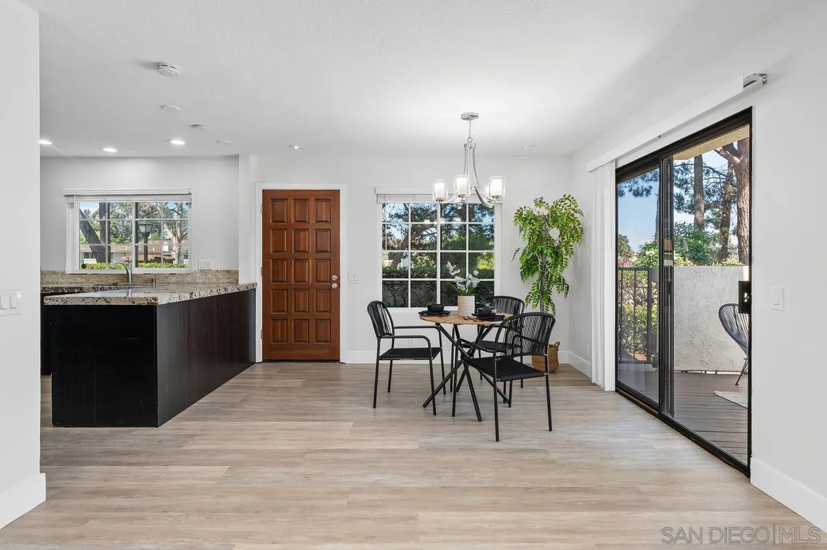 Photo #11: 260019242 Listing: Photo #11