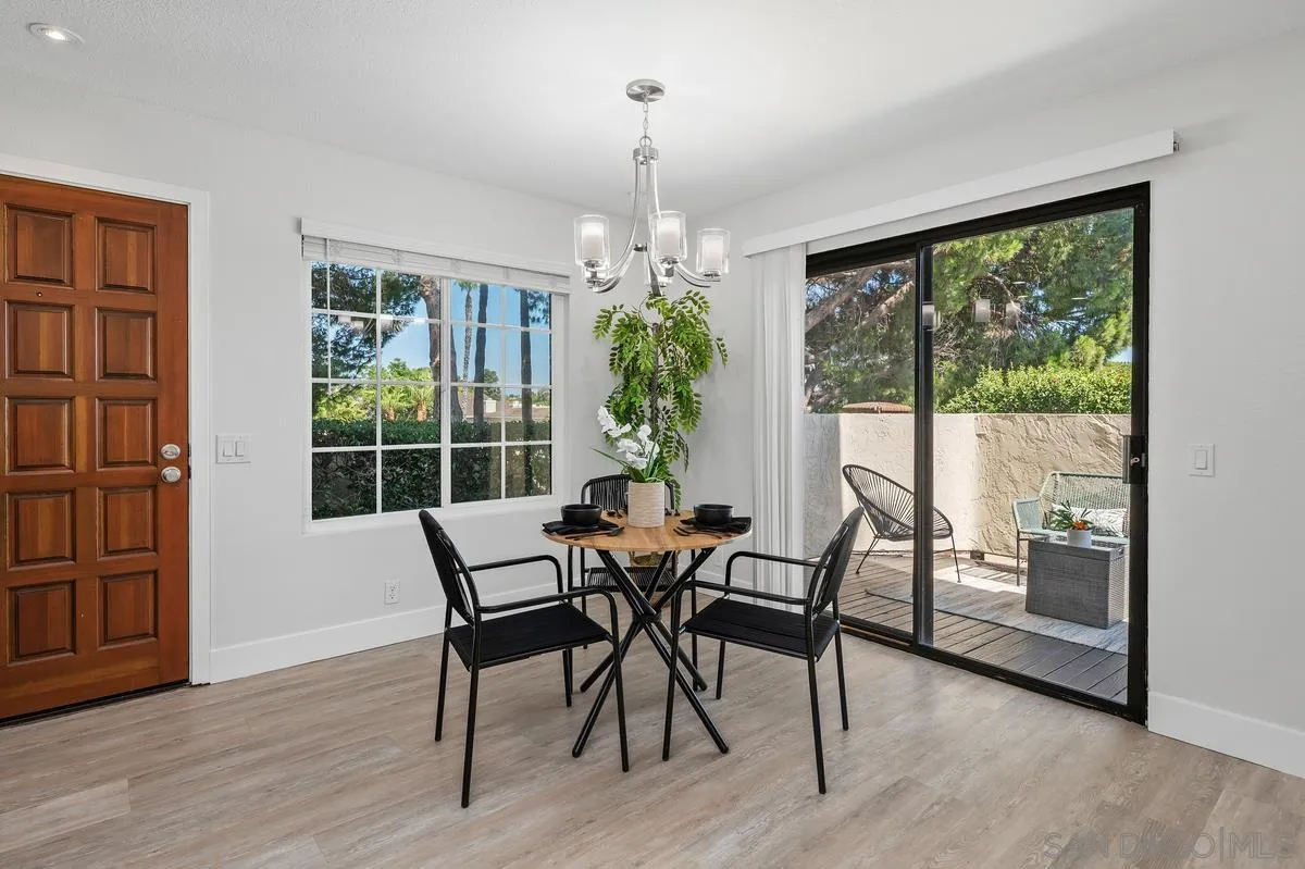 Photo #12: 260019242 Listing: Photo #12
