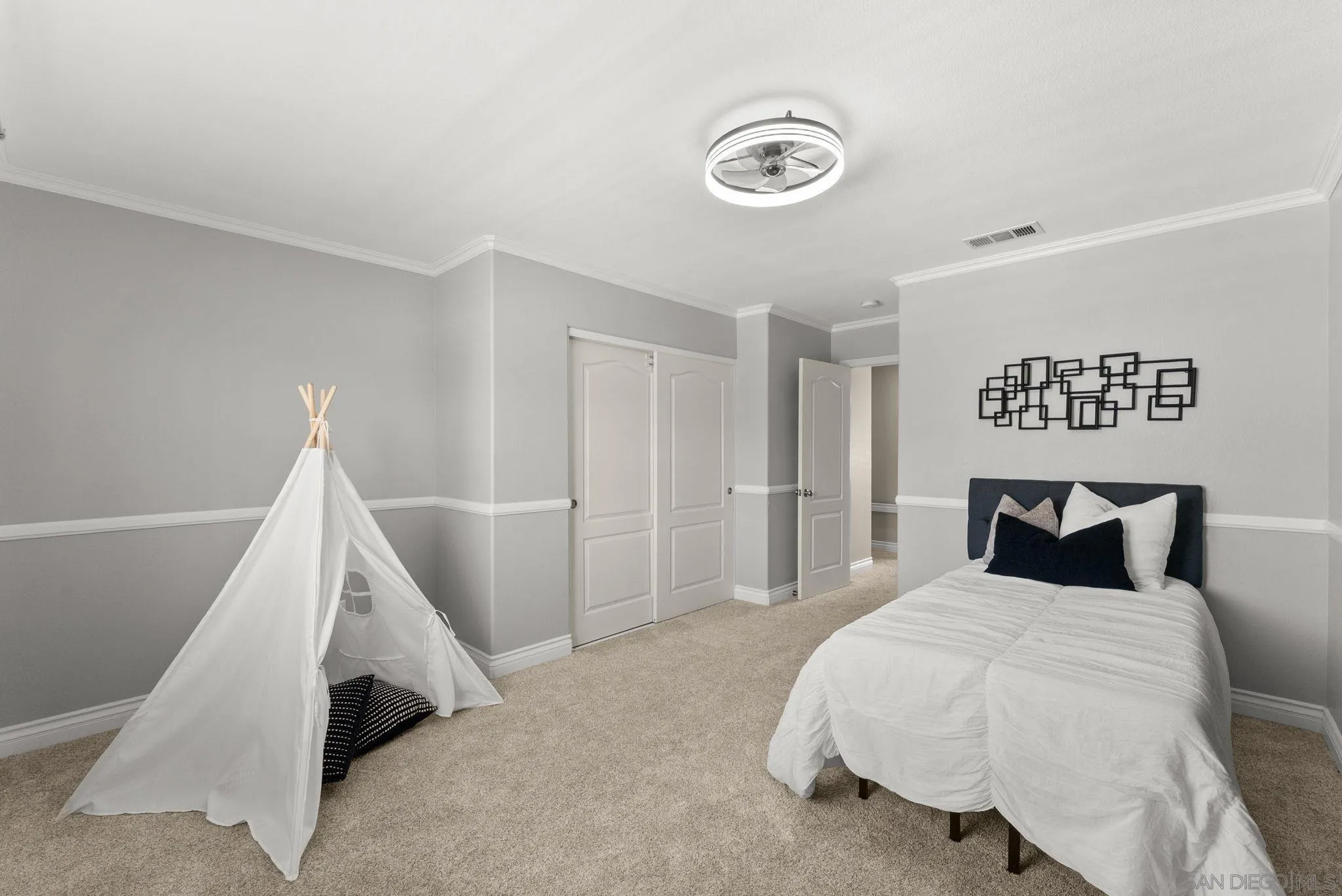 https://cdn.realtyfeed.com/cdn/127/260019246/87d2164b376b3350a525ad17a3075a4b.webp