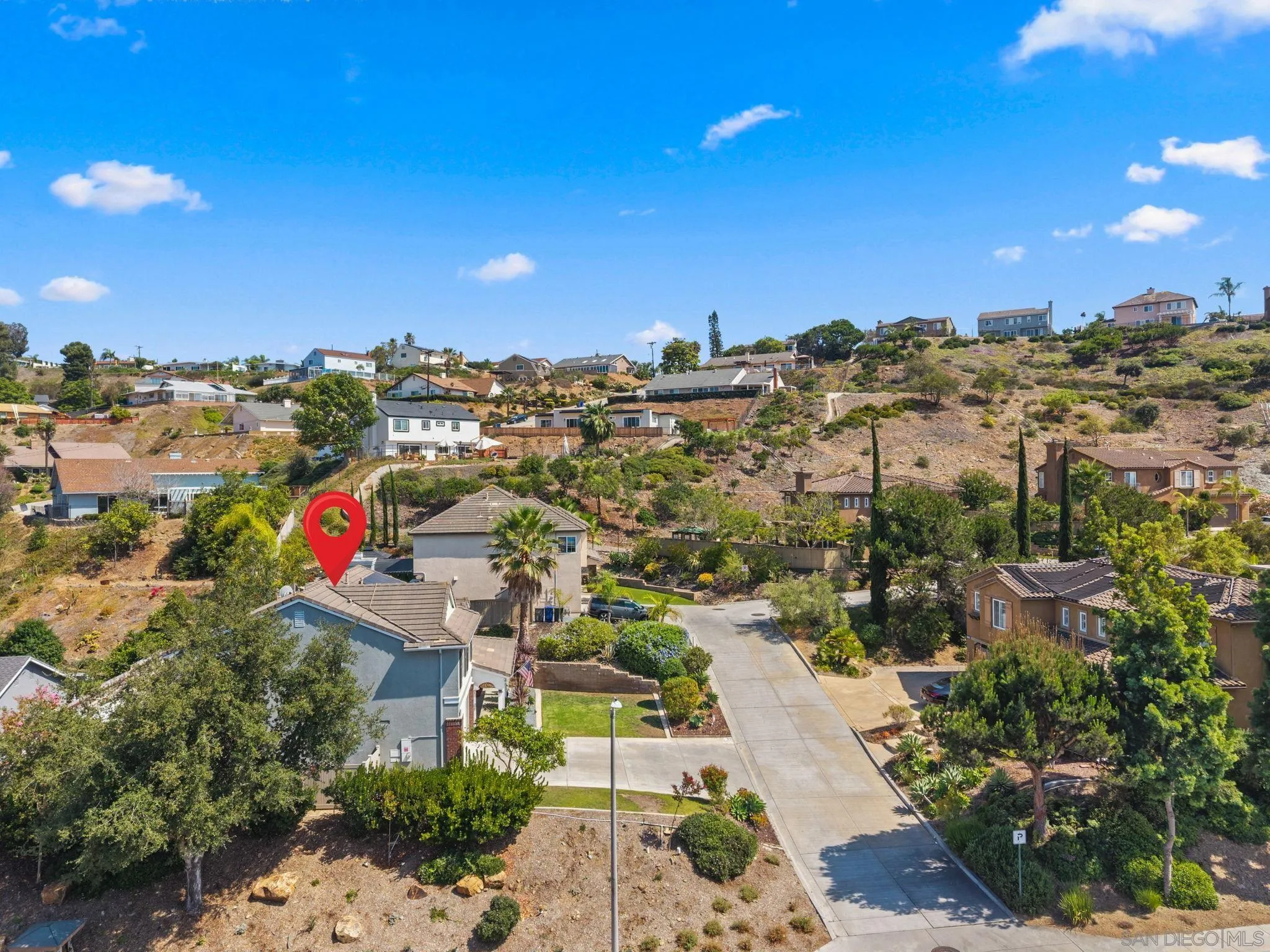 https://cdn.realtyfeed.com/cdn/127/260019246/bb2428f0e14dc70d70d81e55fd034e79.webp