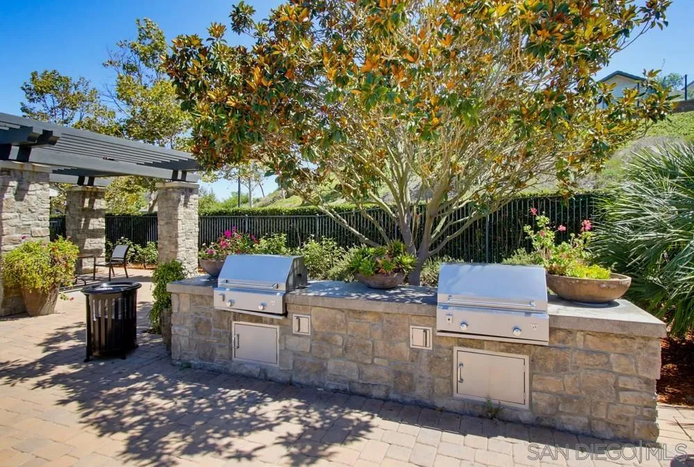https://cdn.realtyfeed.com/cdn/127/260019249/27f09d7f79c71b715a9eb96687d31bbf.webp