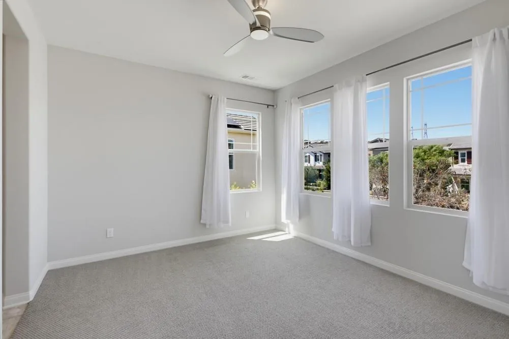 https://cdn.realtyfeed.com/cdn/127/260019249/54f1bf2baf1fc37dc6d0cd7bb6aceaad.webp
