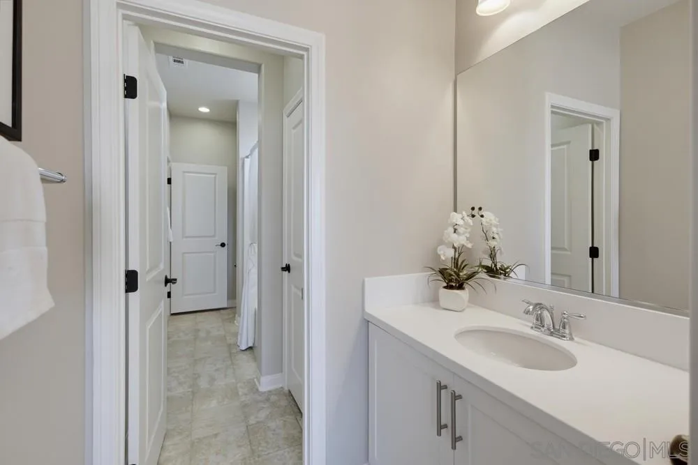 https://cdn.realtyfeed.com/cdn/127/260019249/5e4d9ea48a1673d68aedcef27feaecd8.webp