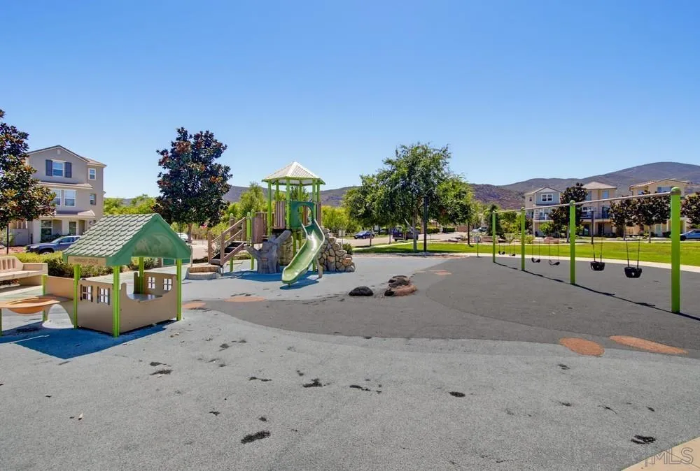 https://cdn.realtyfeed.com/cdn/127/260019249/775ebdf286b7a8332e76c1172424ba2b.webp