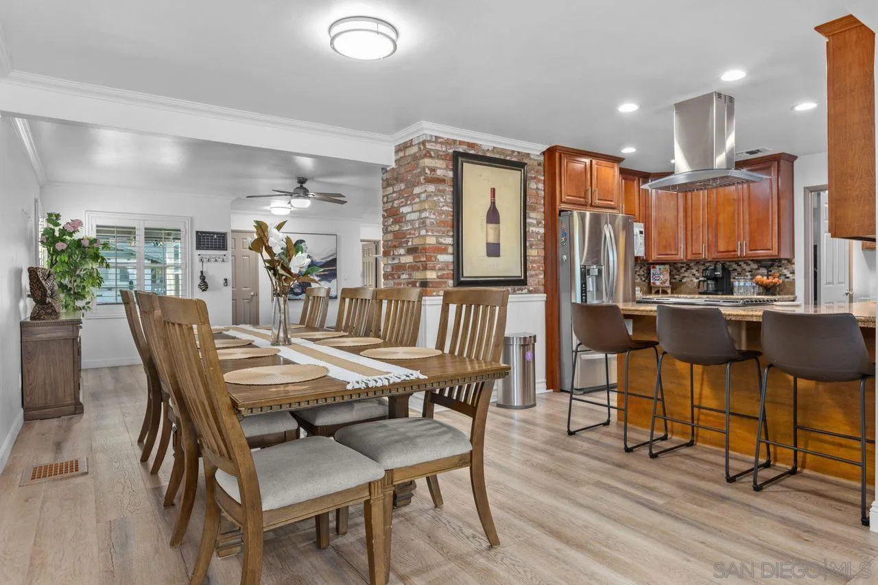 https://cdn.realtyfeed.com/cdn/127/260019250/adecd216b02386df58cf801e1e1f421e.webp