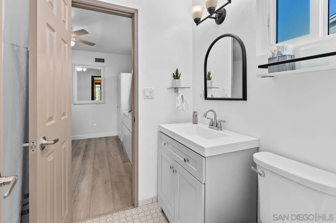 https://cdn.realtyfeed.com/cdn/127/260019250/d95d5f0cd0d8f59da7cd0b31027e57ae.webp