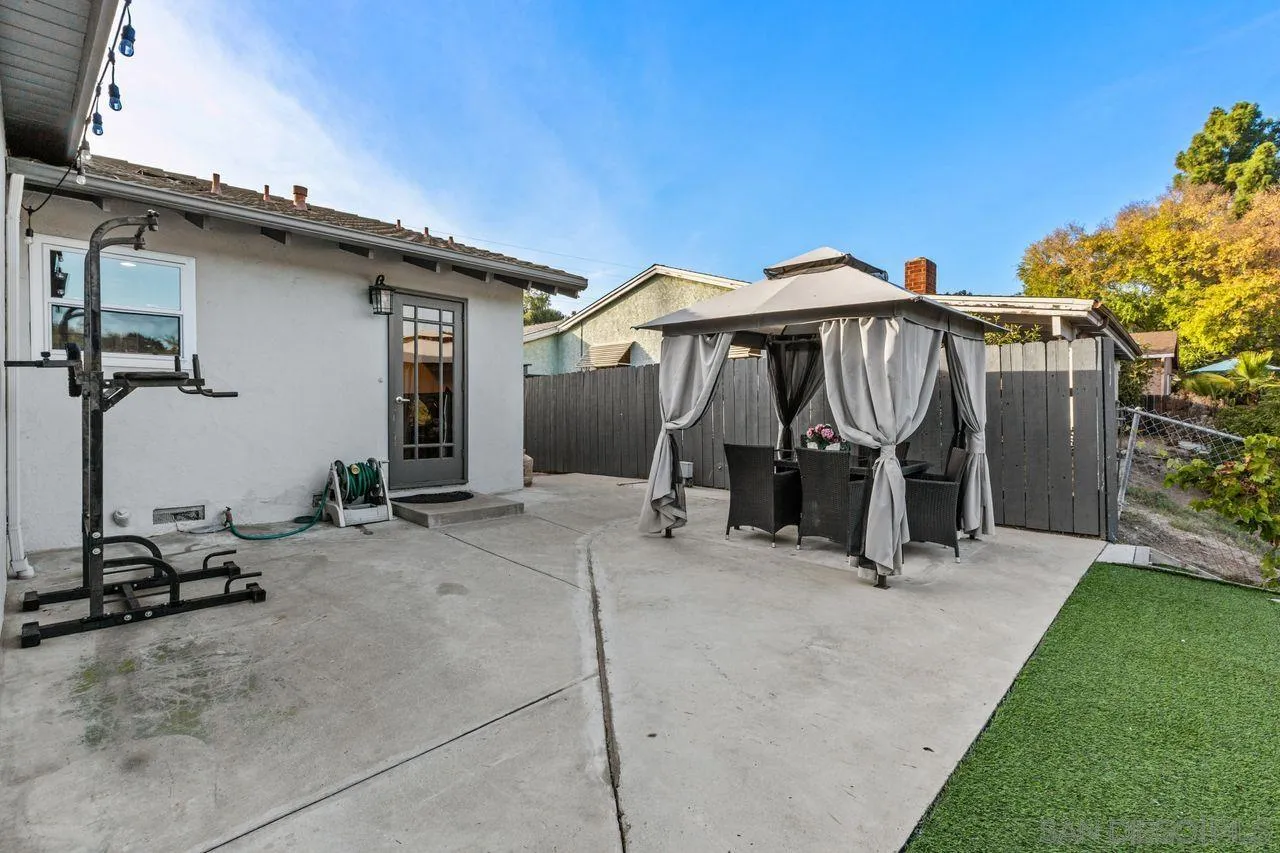 https://cdn.realtyfeed.com/cdn/127/260019250/fd8e7b197bc841442860866b5736c0bd.webp