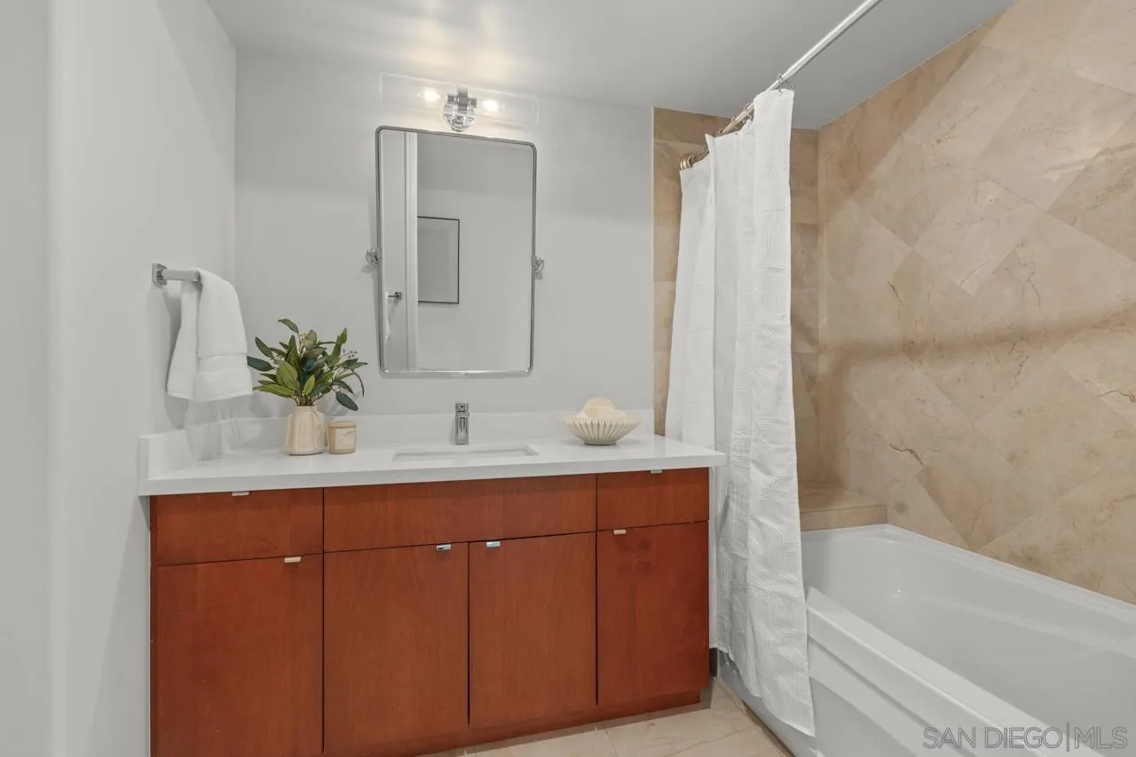 Photo #52: 260019251 Listing: Photo #52