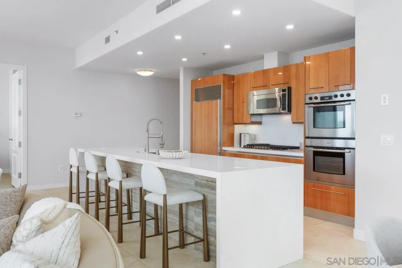 Photo #13: 260019251 Listing: Photo #13