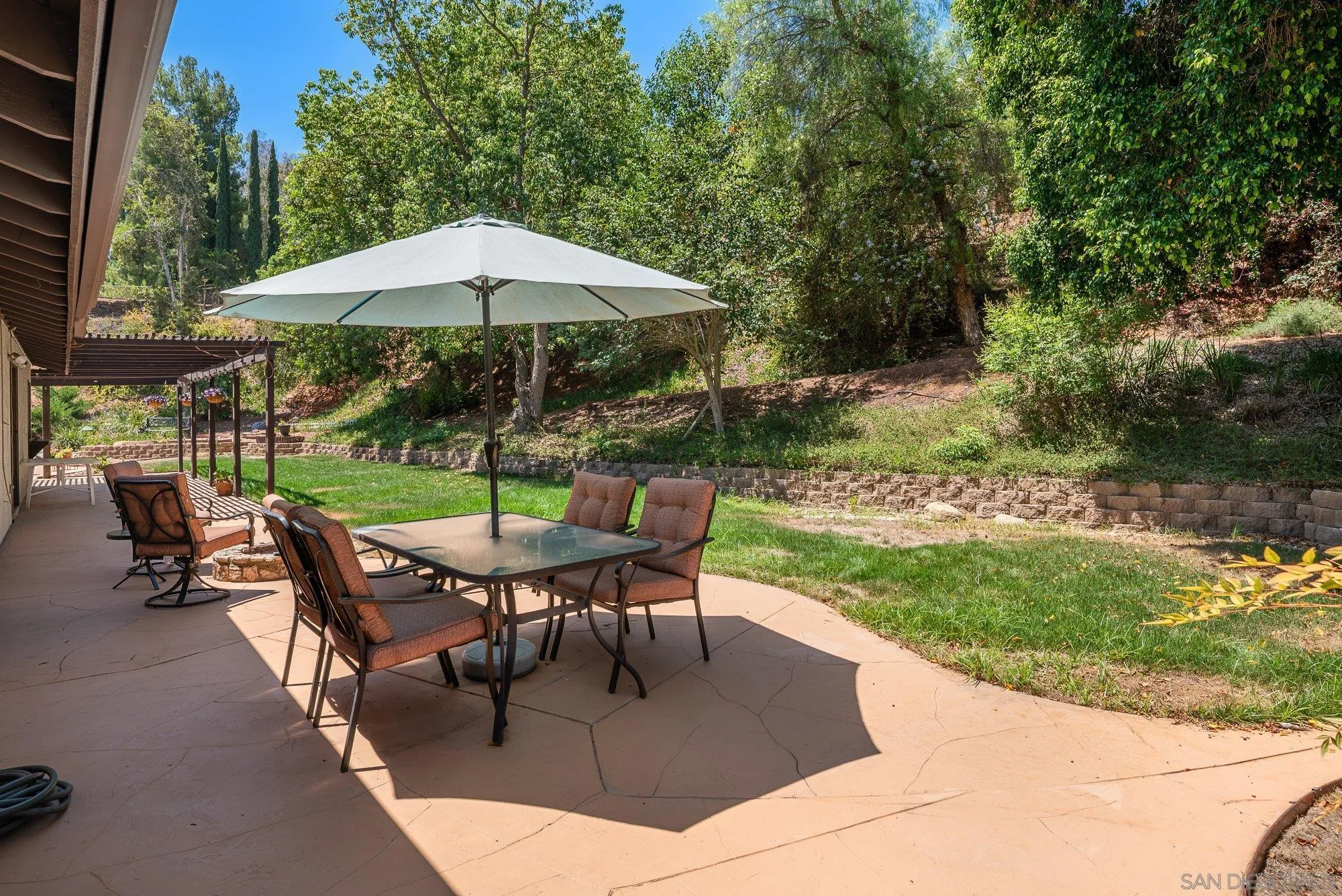 https://cdn.realtyfeed.com/cdn/127/260019256/372e5894c1dba611c3ff85730109bd19.webp