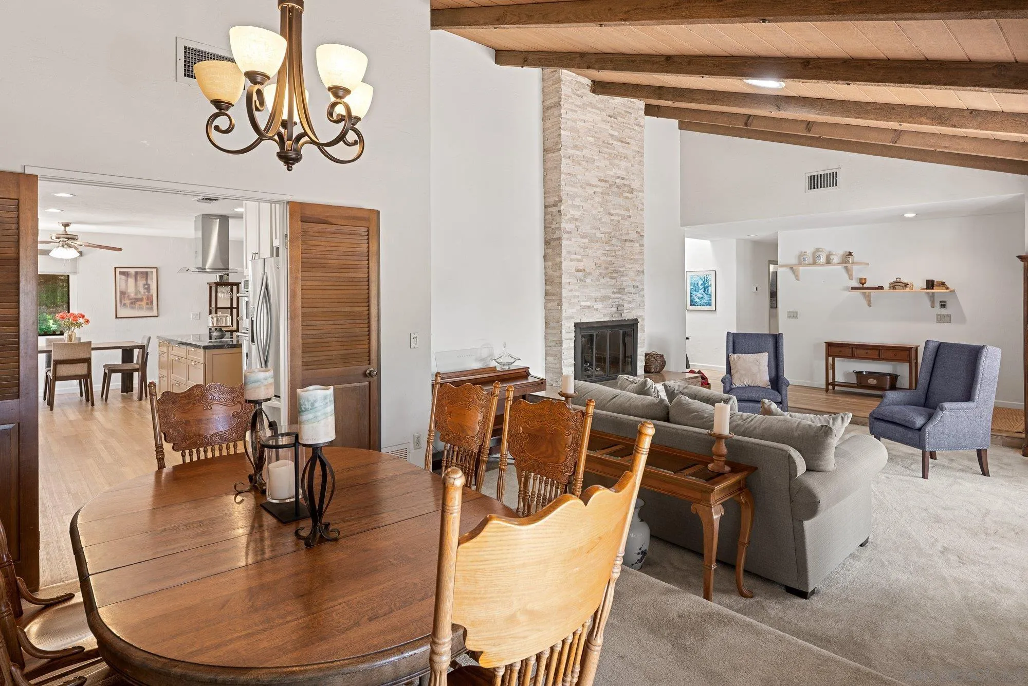 https://cdn.realtyfeed.com/cdn/127/260019256/48ca7d3642cb2c7740eff8c6aed4fcbe.webp