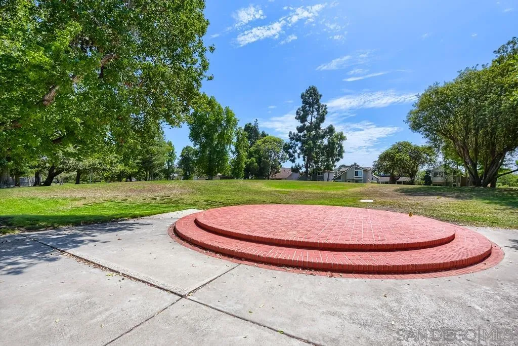 https://cdn.realtyfeed.com/cdn/127/260019257/7f591a61fa46b4784fd511b8f7585198.webp