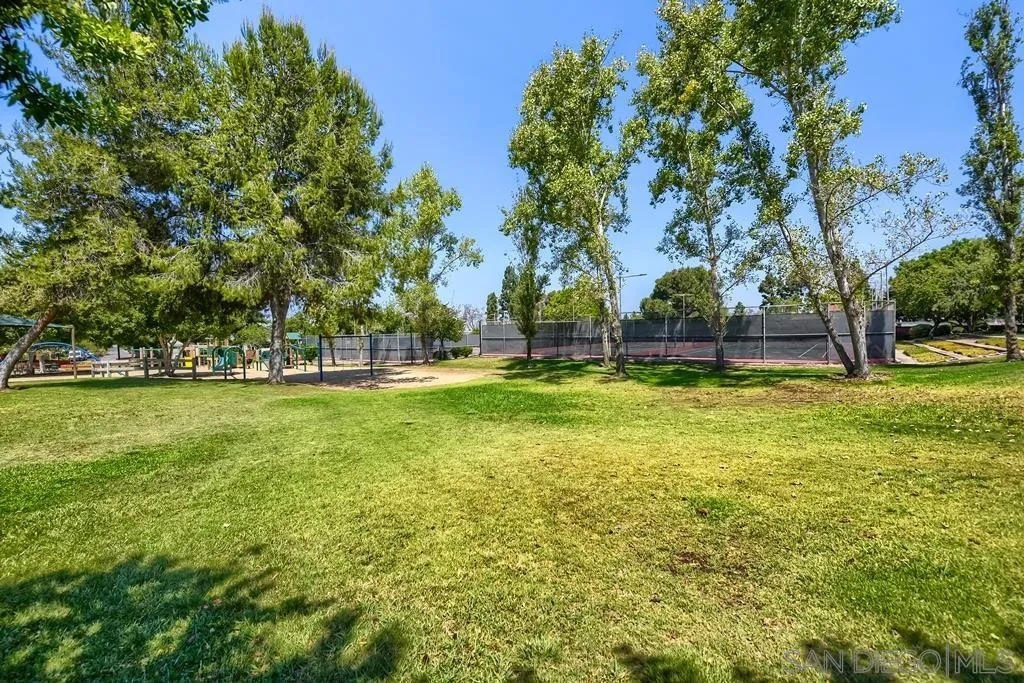 https://cdn.realtyfeed.com/cdn/127/260019257/f8b0a71cfe64e2066c22dc0b1292967c.webp