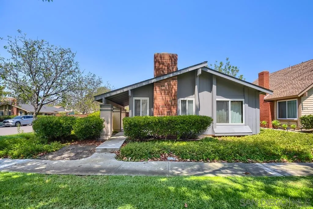 https://cdn.realtyfeed.com/cdn/127/260019257/fc6c147194a235c8347c328d32e0b5f1.webp