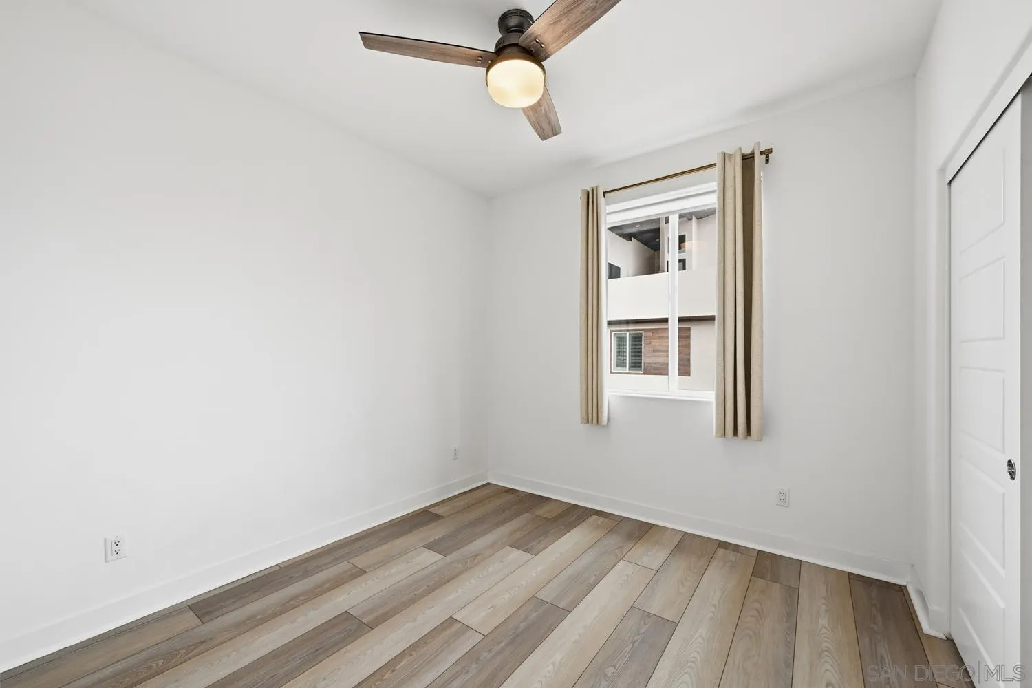 Photo #16: 260019258 Listing: Photo #16
