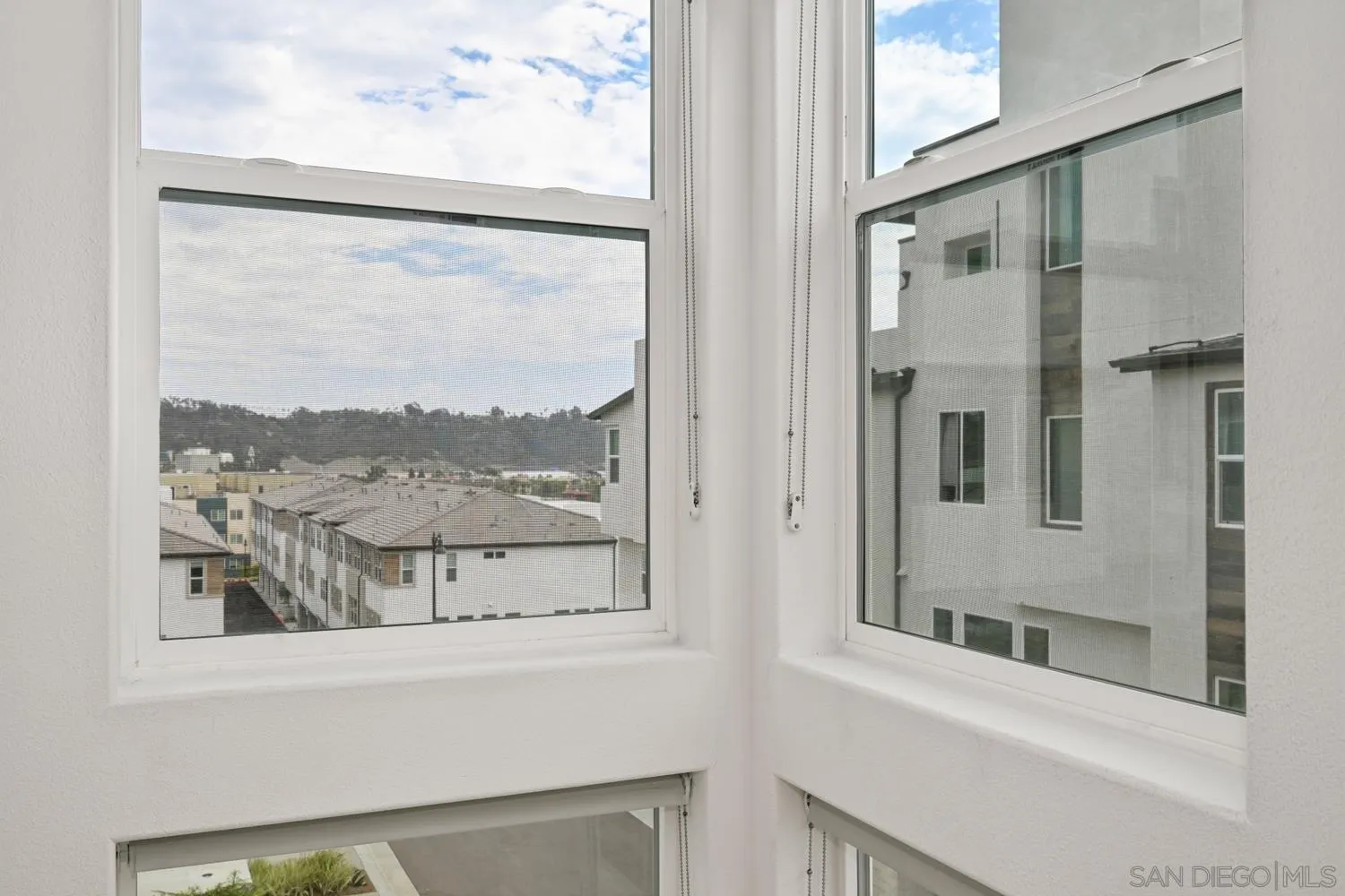 Photo #13: 260019258 Listing: Photo #13