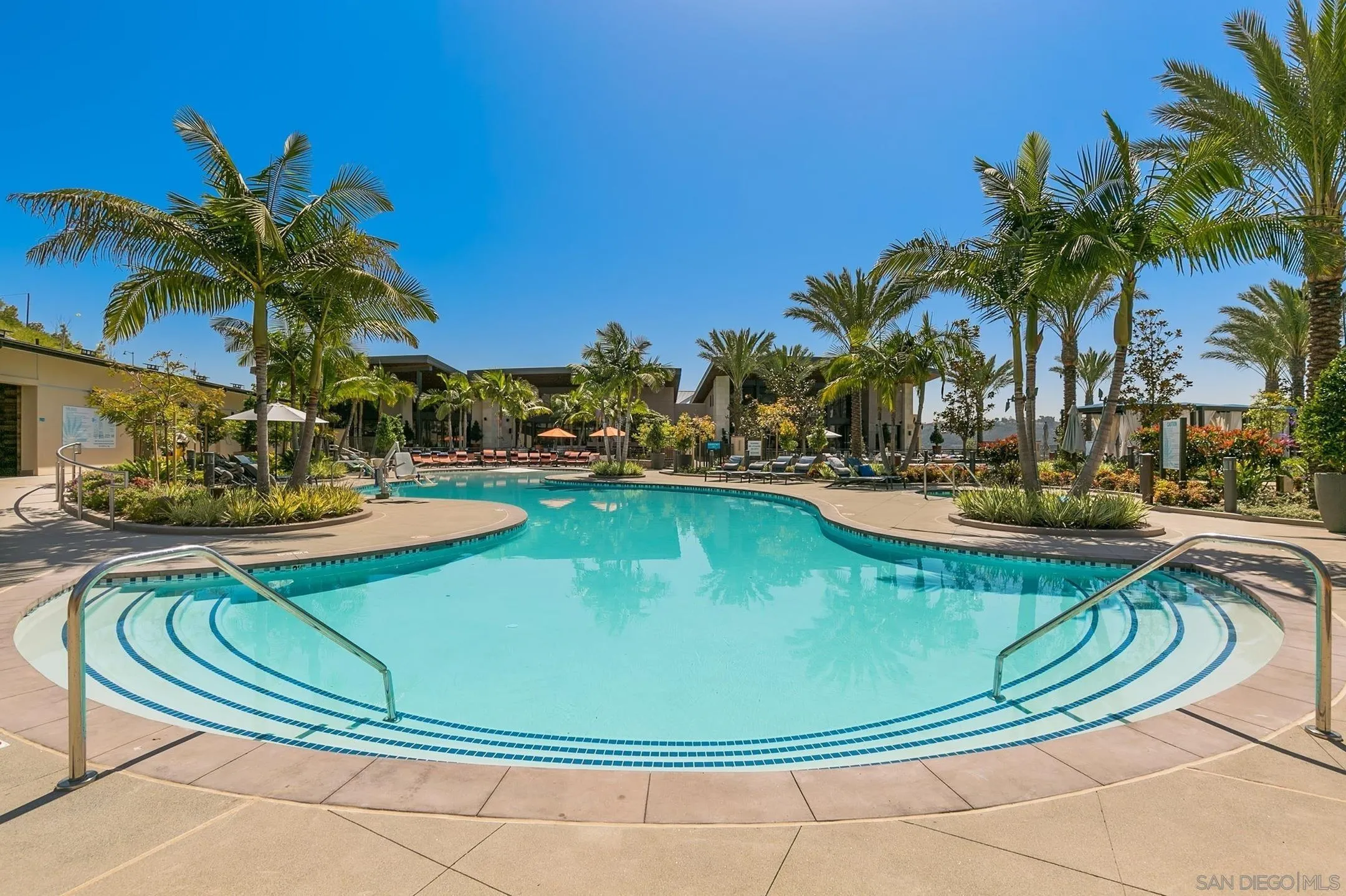 Photo #37: 260019258 Listing: Photo #37