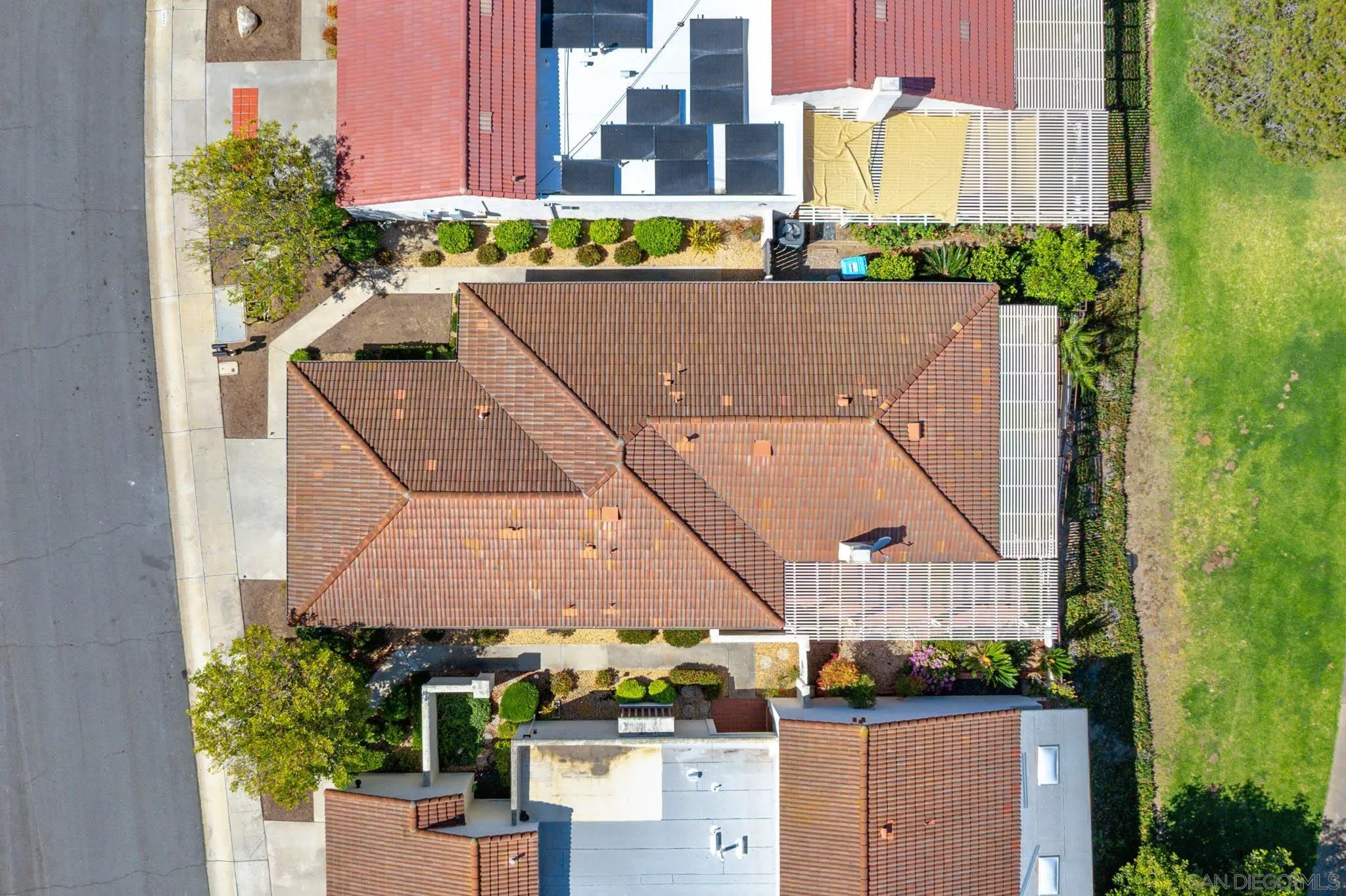 https://cdn.realtyfeed.com/cdn/127/260019260/3375b3a881acc7fce3f7f9fd03c50770.webp