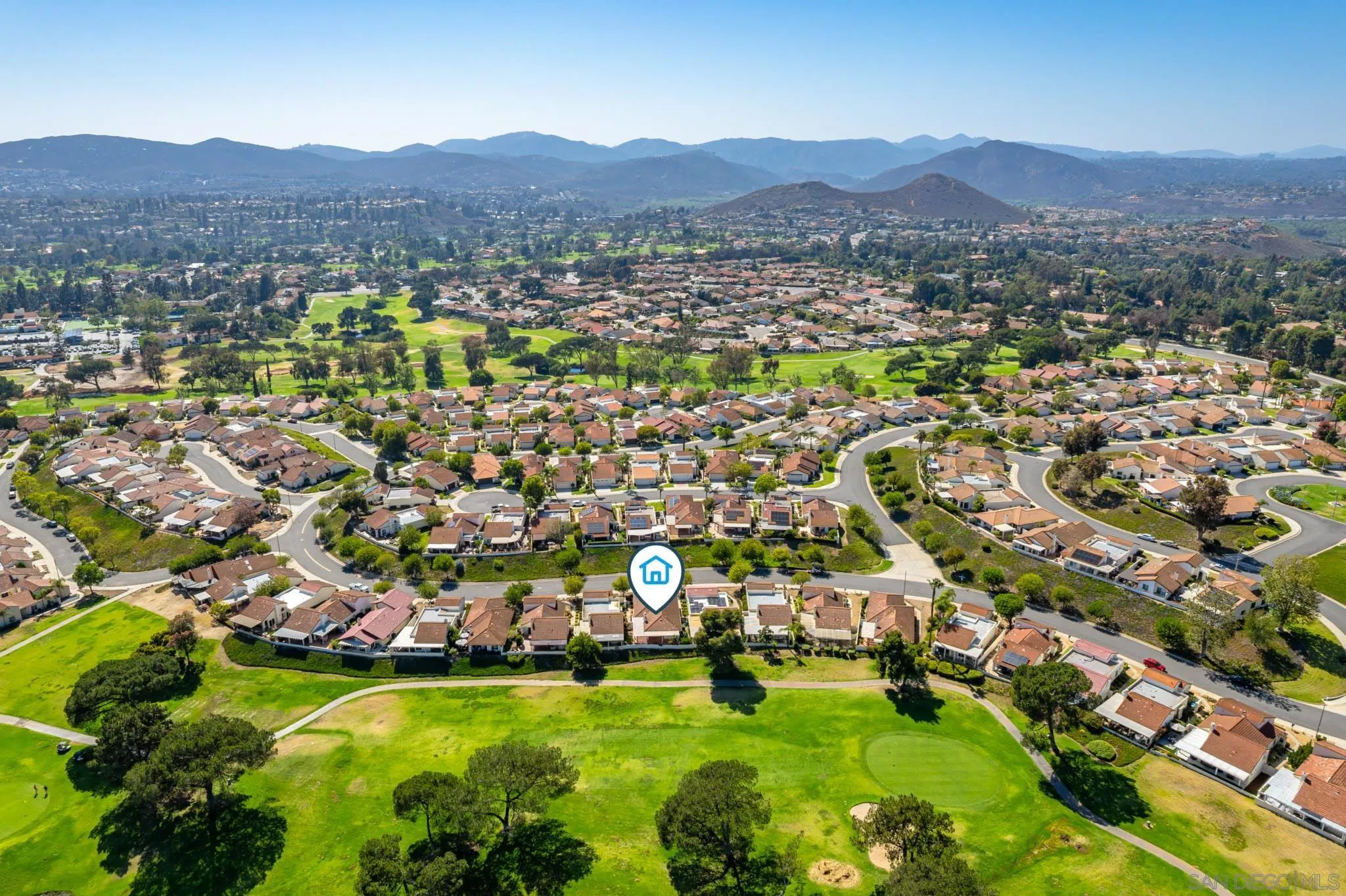 https://cdn.realtyfeed.com/cdn/127/260019260/6dfac139728cdd6e2c4e2ceb97b9e2ec.webp