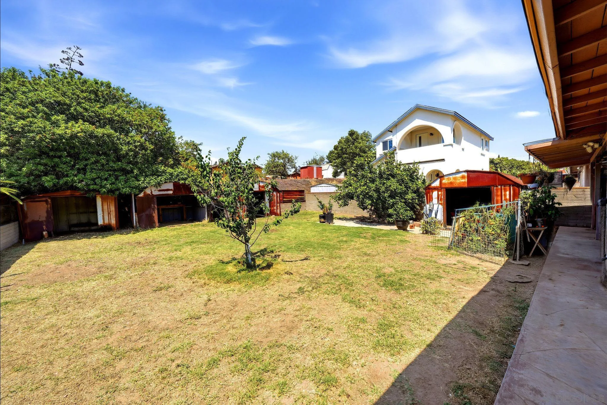 https://cdn.realtyfeed.com/cdn/127/260019262/ed3a66baca5da40cb28118b4152ce1f8.webp
