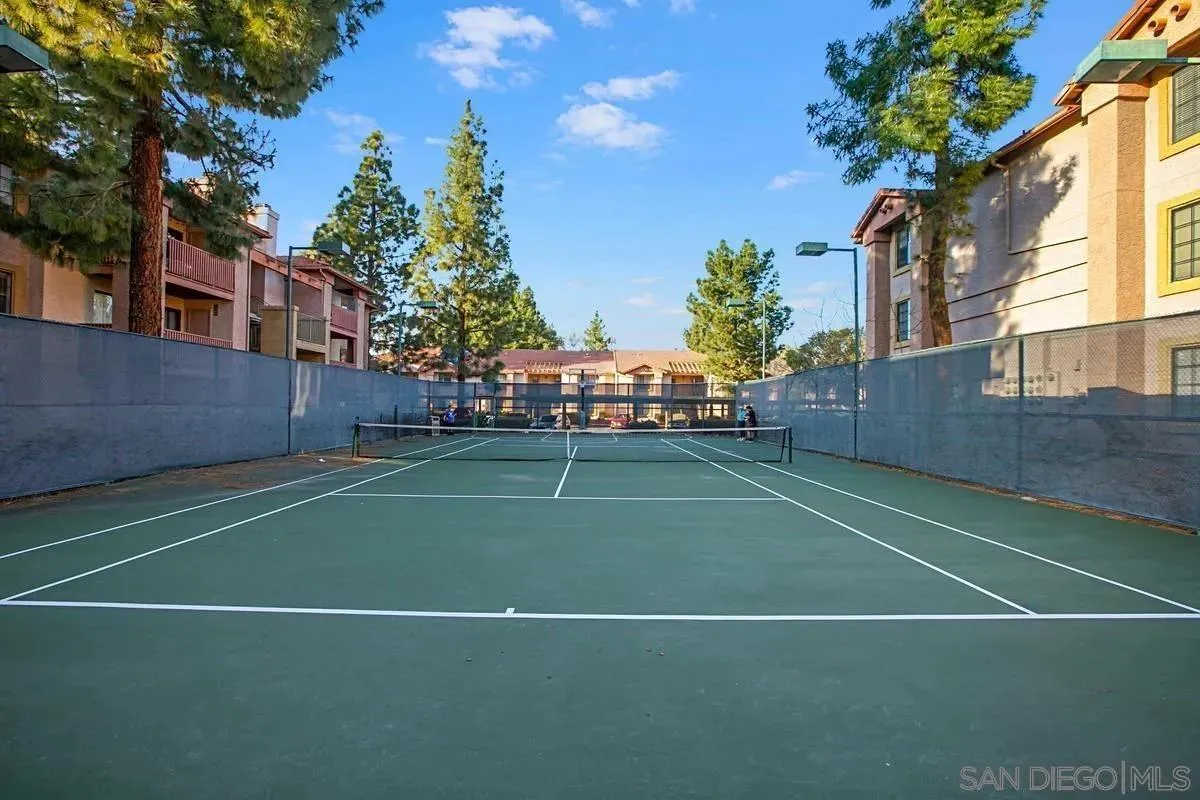 Photo #25: 260019263 Listing: Photo #25