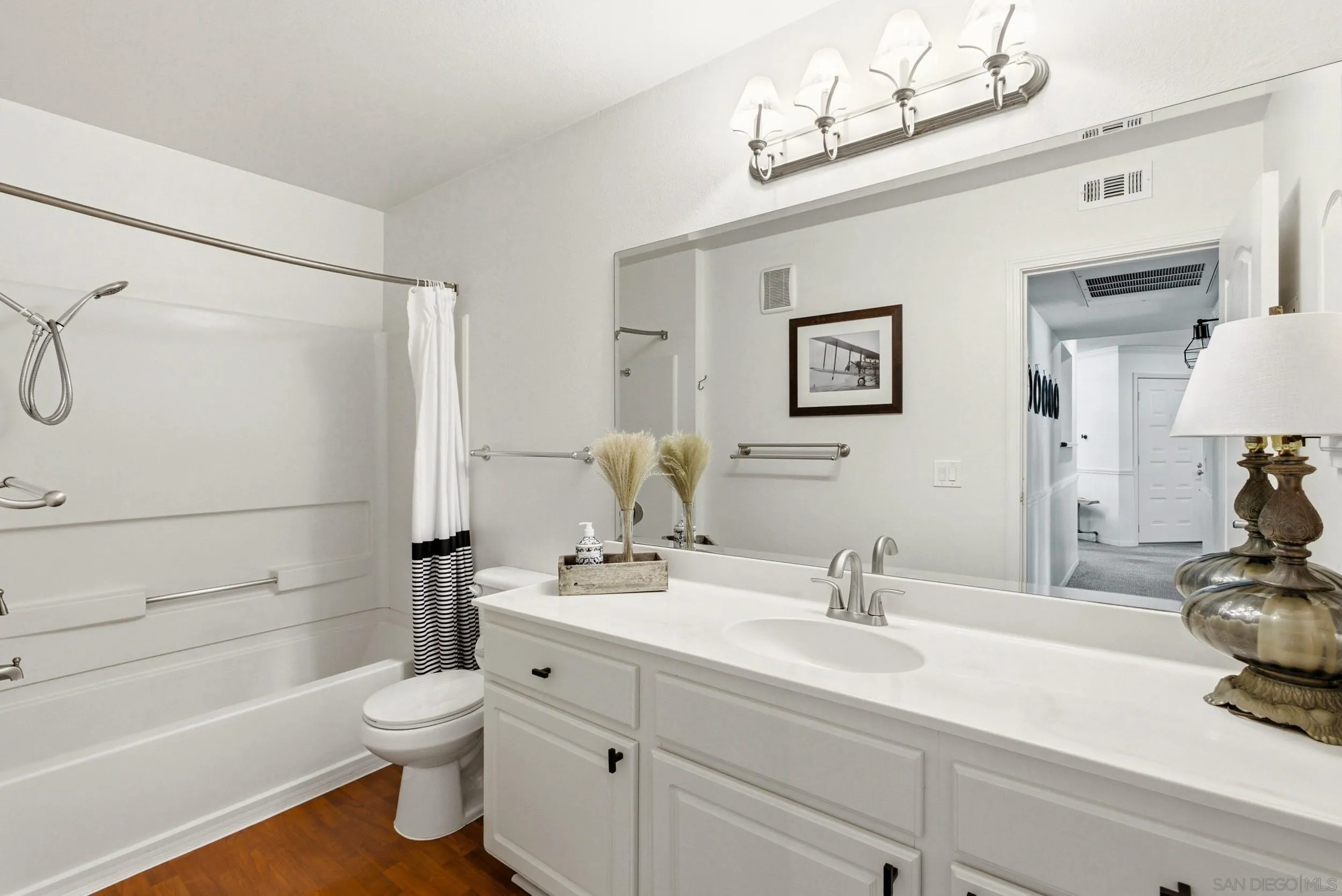 Photo #19: 260019263 Listing: Photo #19