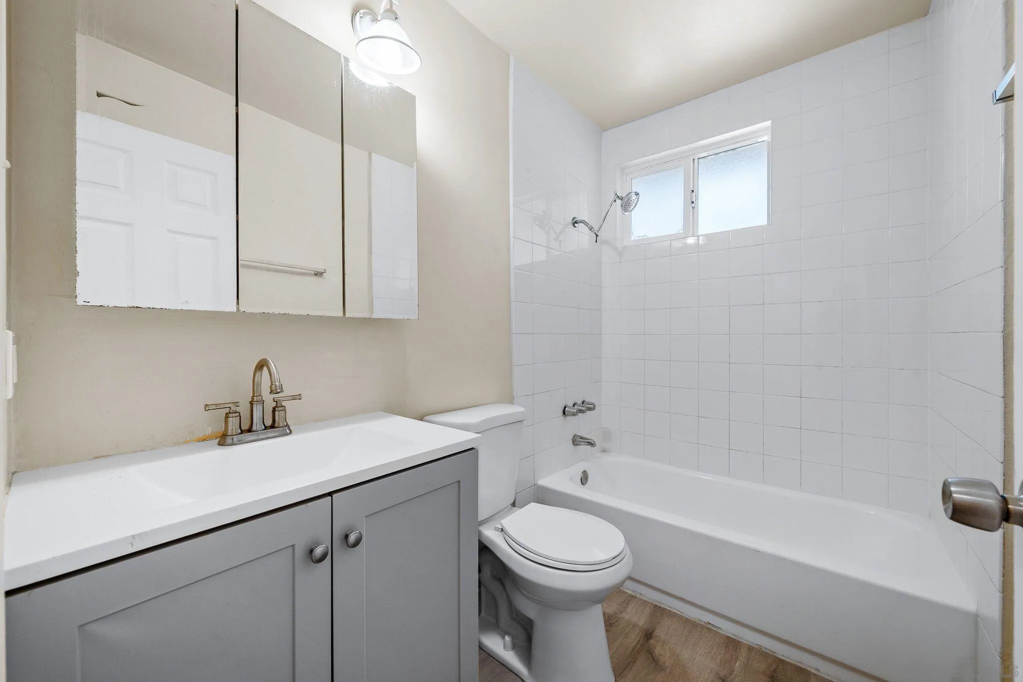 https://cdn.realtyfeed.com/cdn/127/260019269/995a413a6d090f087d2e7e65777d1719.webp