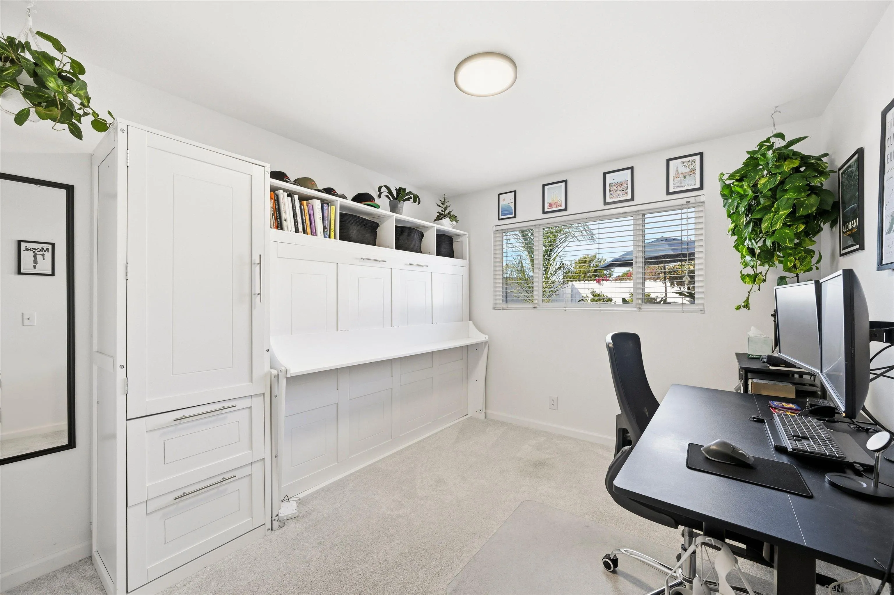 https://cdn.realtyfeed.com/cdn/127/260019270/1a902257afe8e4e3b000b7dbf128ceaa.webp