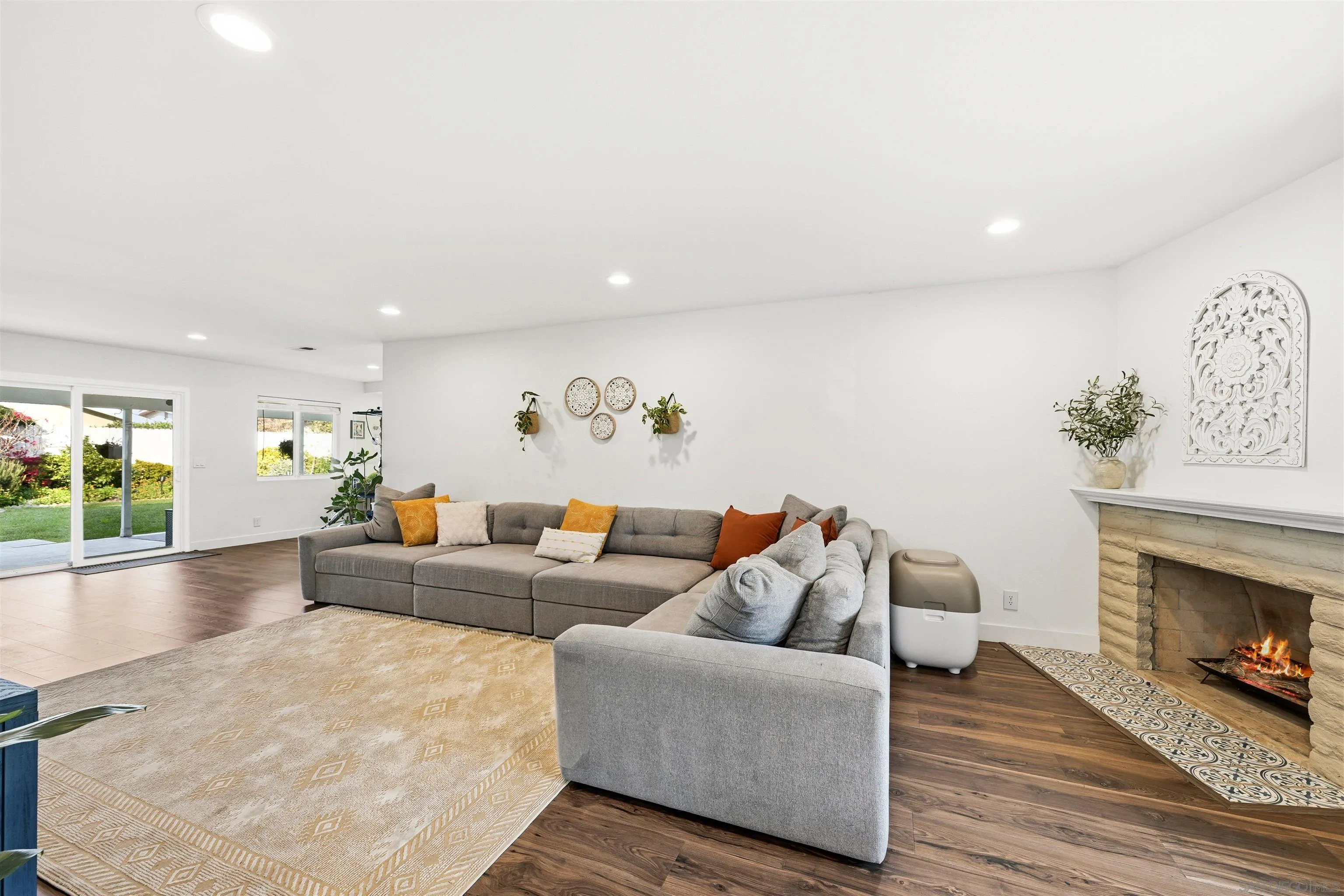 https://cdn.realtyfeed.com/cdn/127/260019270/80143af2c92e8a0af40ad3aac0afdef4.webp