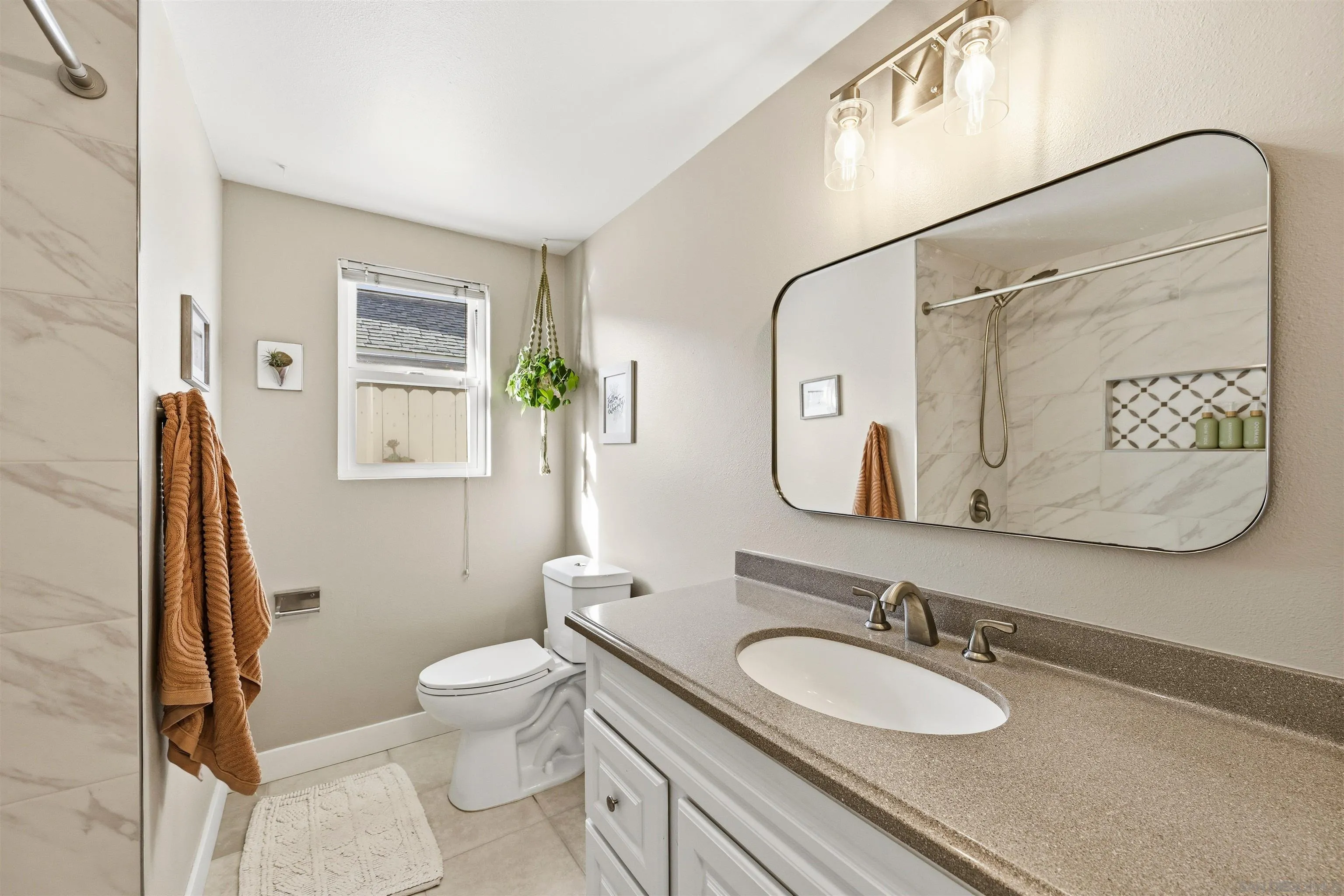 https://cdn.realtyfeed.com/cdn/127/260019270/d9b3520f5946e4c67108aed5ccffc2a6.webp