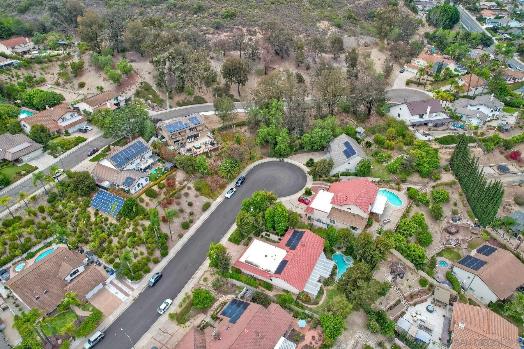 https://cdn.realtyfeed.com/cdn/127/260019273/a02fe3f652e8e24193d09ae239277fae.webp