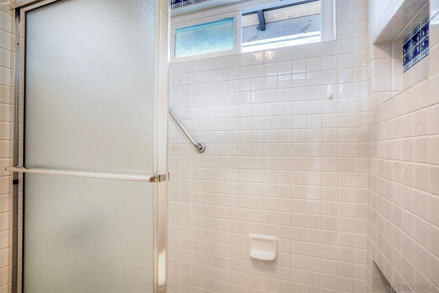 https://cdn.realtyfeed.com/cdn/127/260019273/c82cfc577df2f78dafa67864b6f813d7.webp