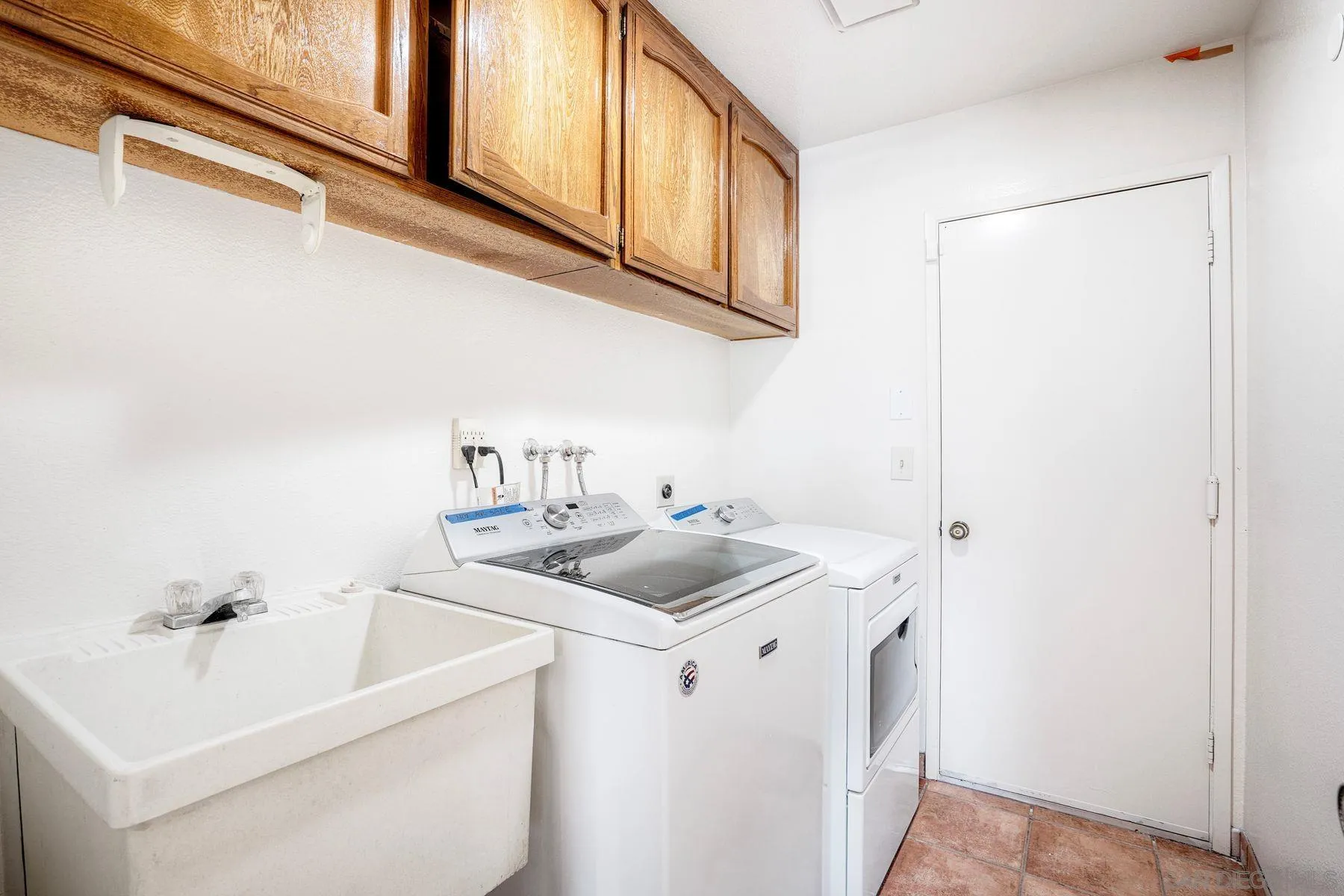 https://cdn.realtyfeed.com/cdn/127/260019273/e735ec88b8906777e3b52358d93d74b2.webp