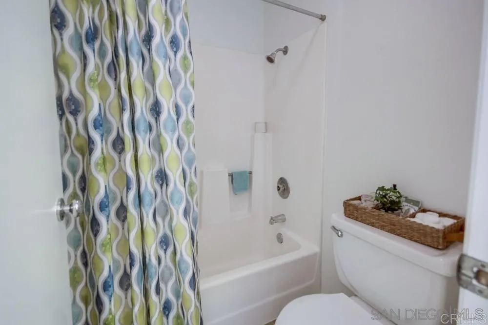 Photo #13: 260019278 Listing: Photo #13