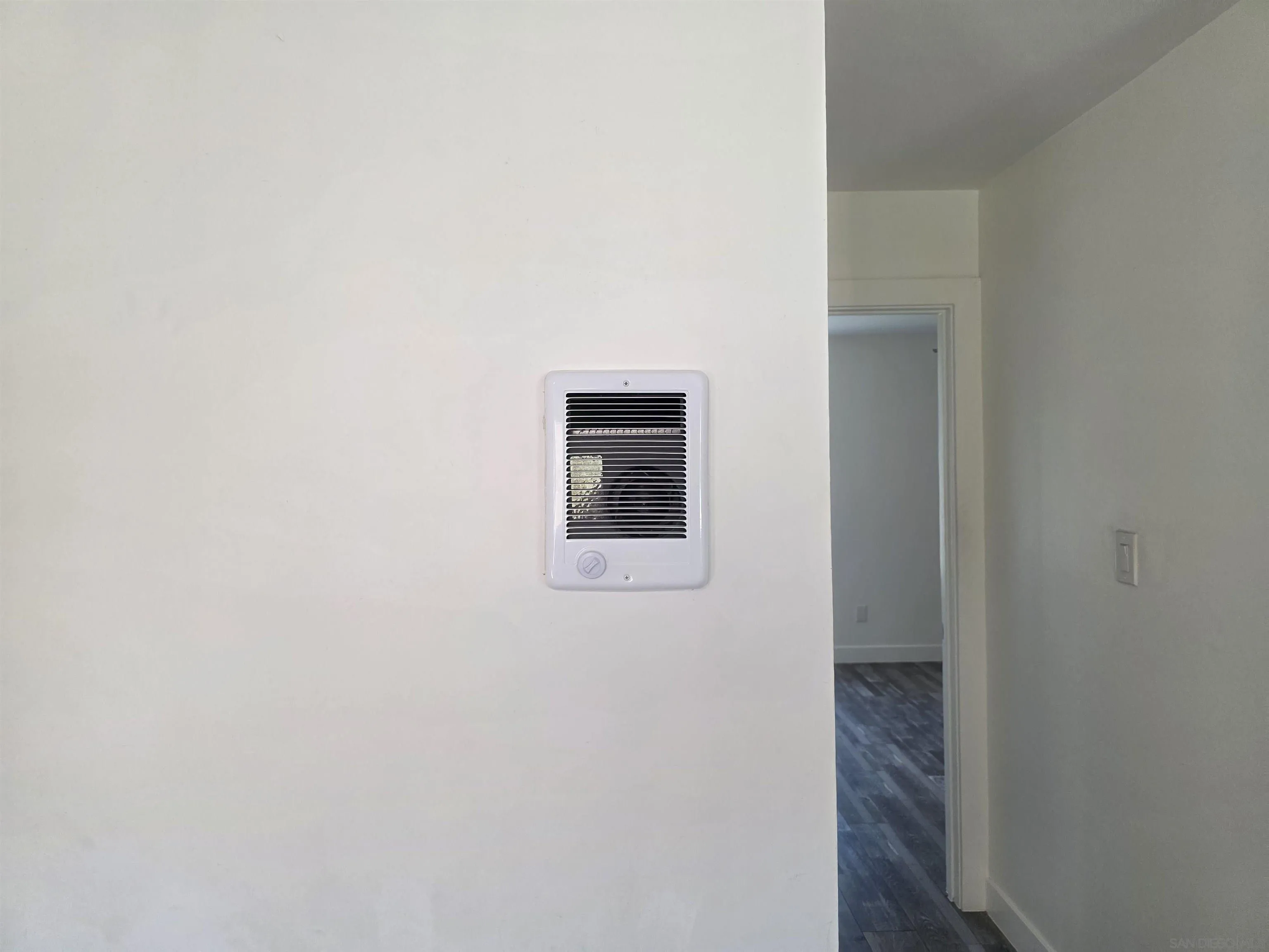 Photo #17: 260019281 Listing: Photo #17