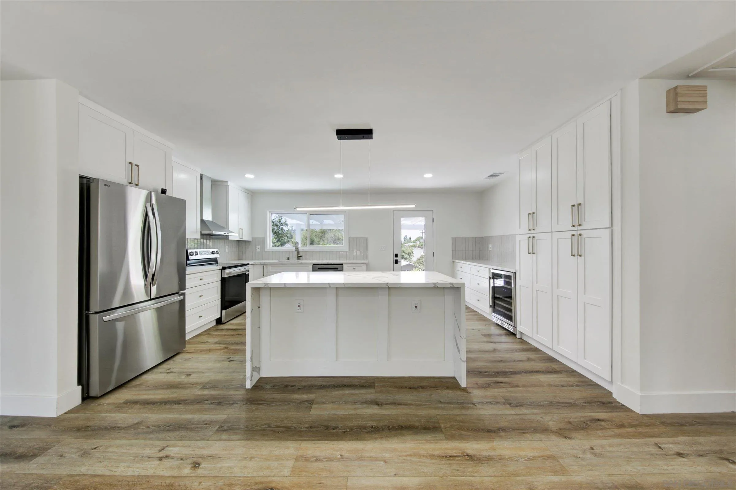 https://cdn.realtyfeed.com/cdn/127/260019282/f316a15f279926e470cb0ce51bc7dde0.webp